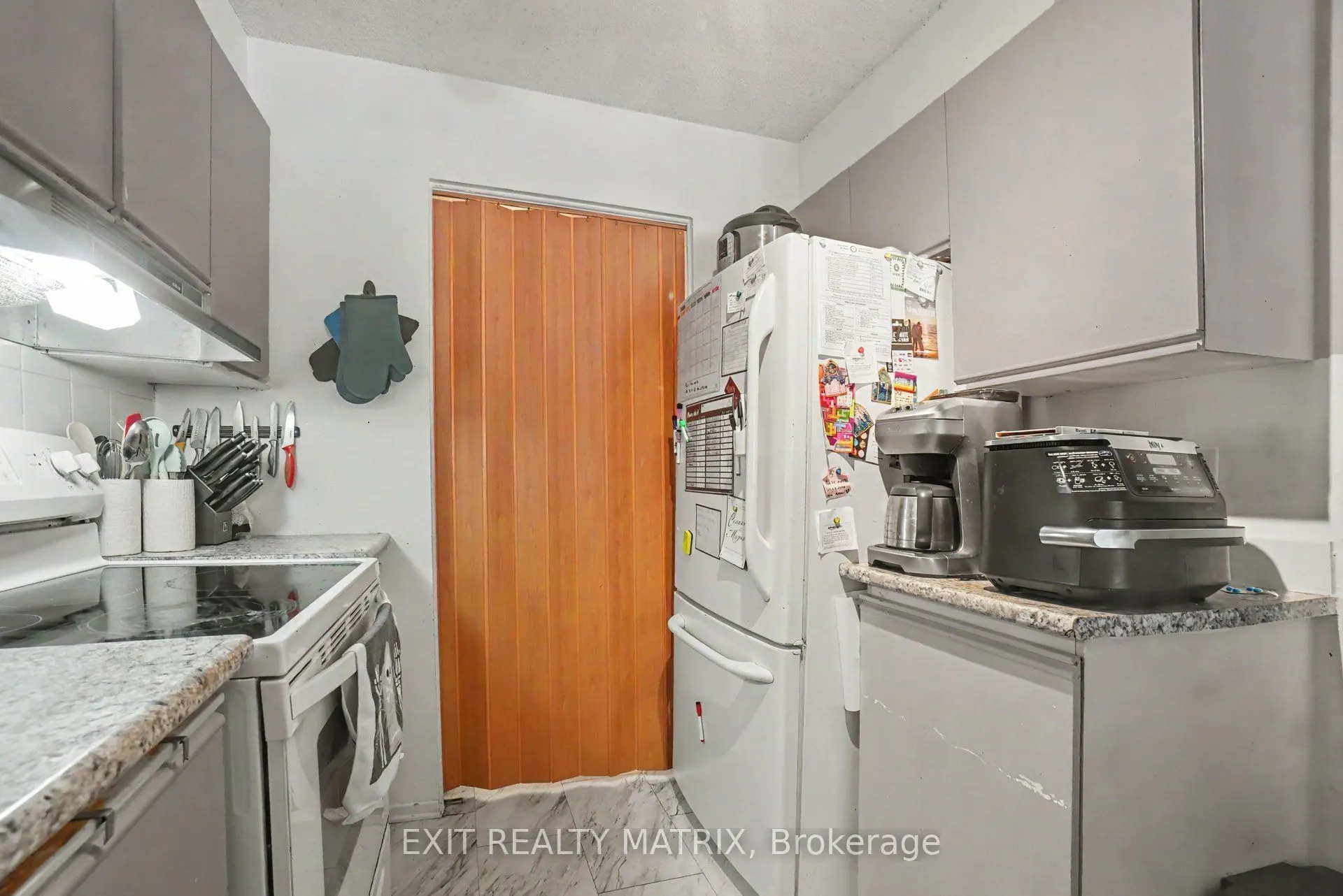 1589 St. Bernard Street #302