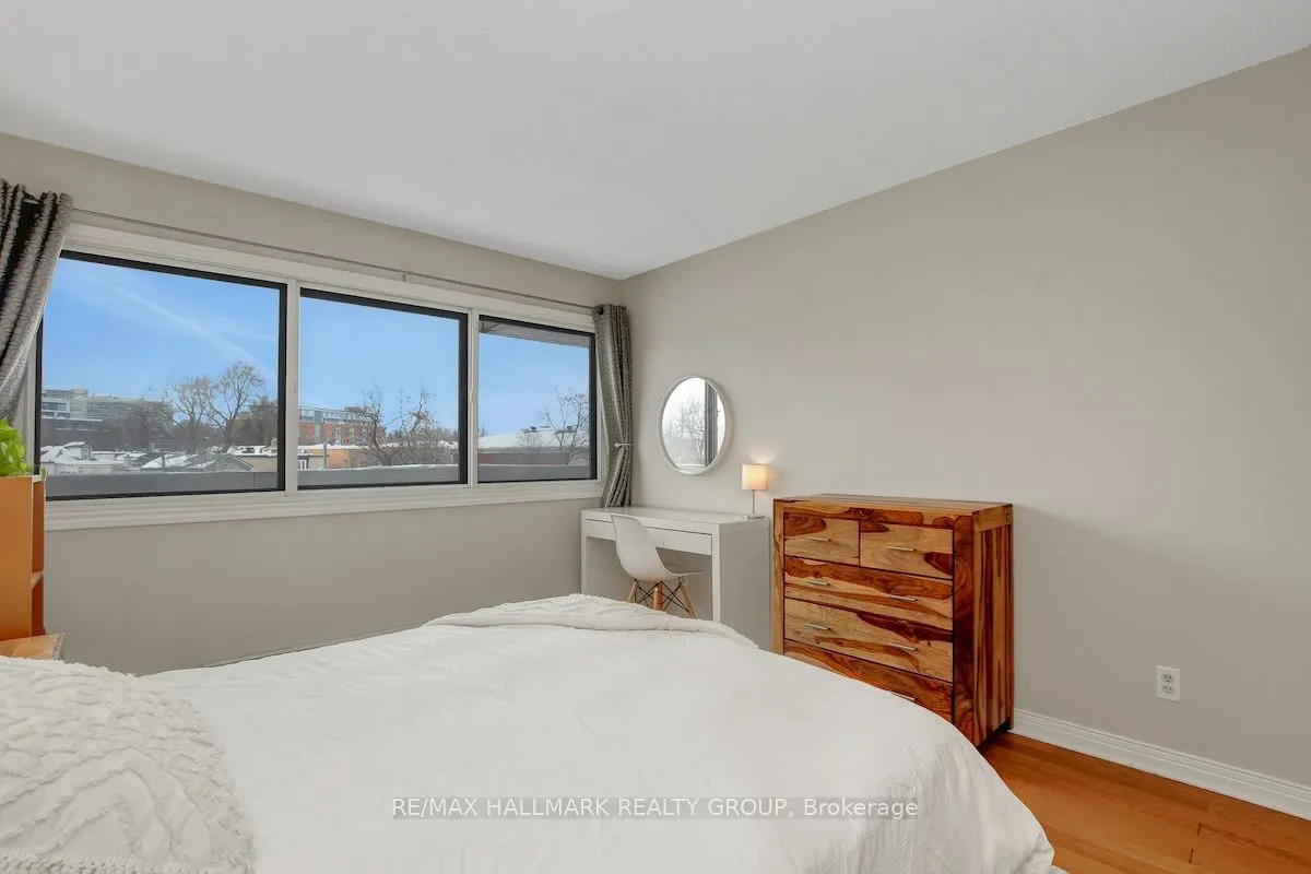 40 Landry Street #201