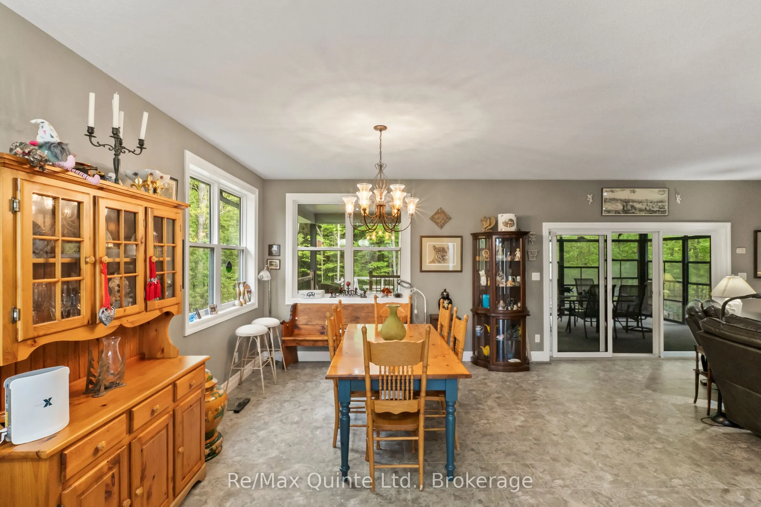 25 Powerline Road