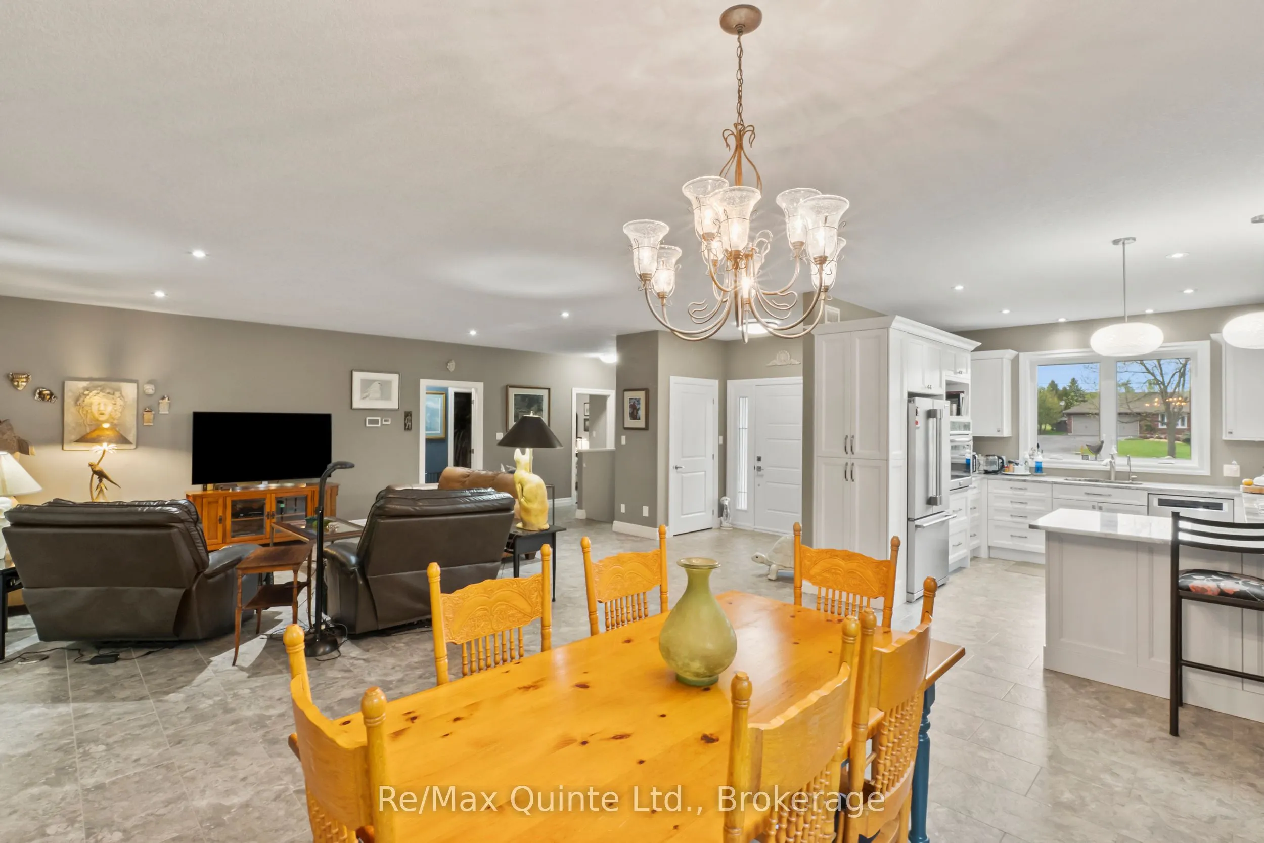 25 Powerline Road
