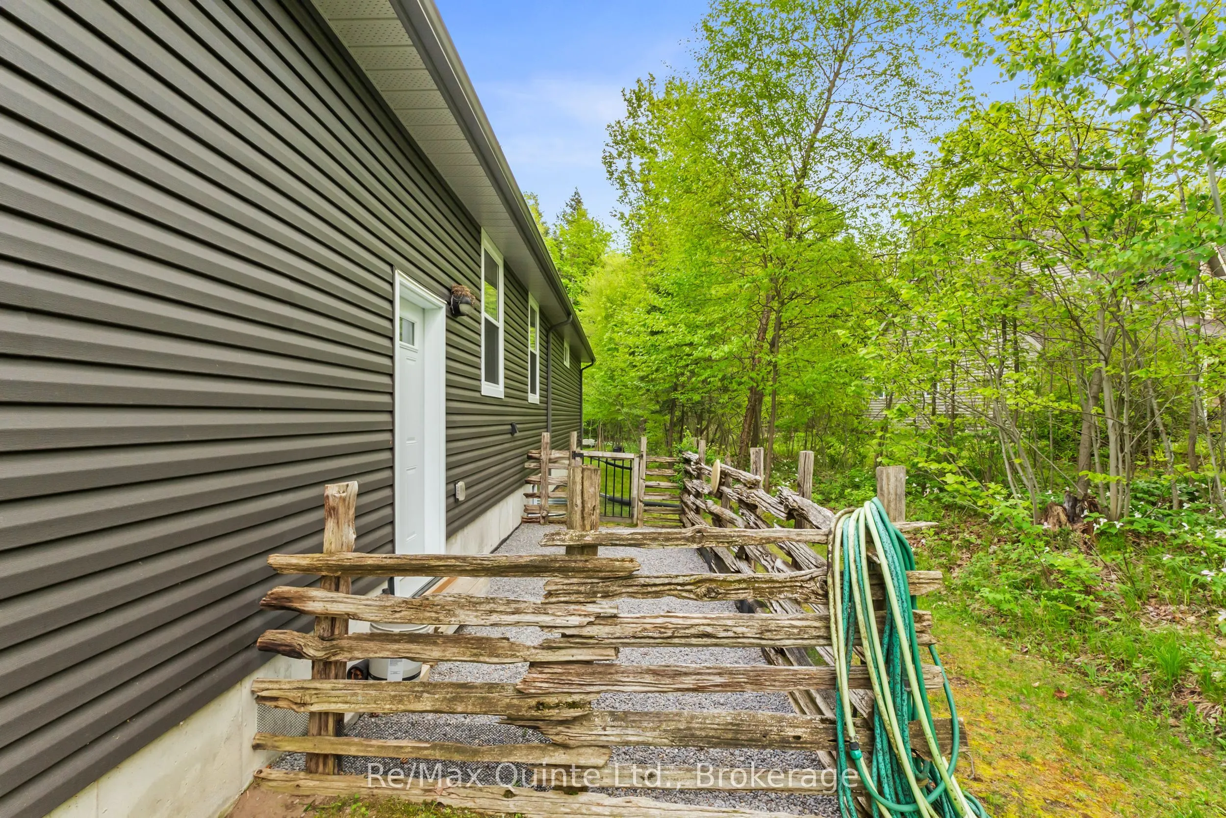 25 Powerline Road