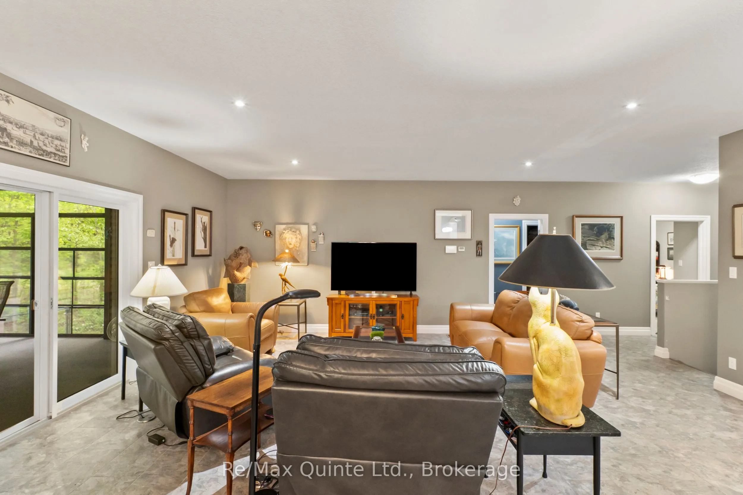 25 Powerline Road