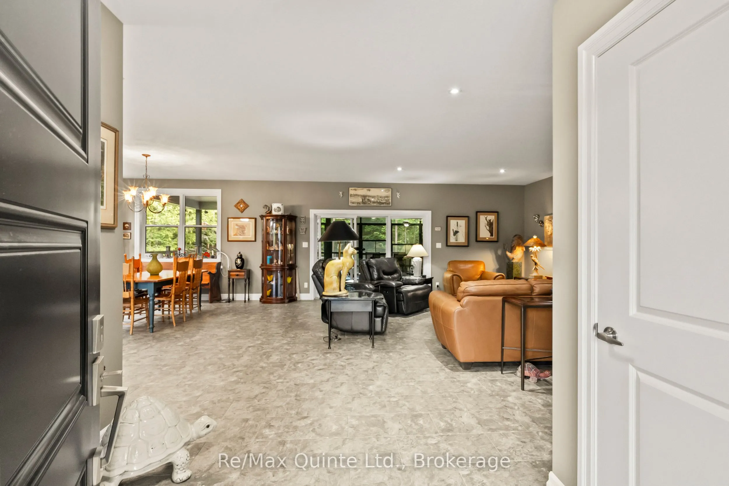 25 Powerline Road