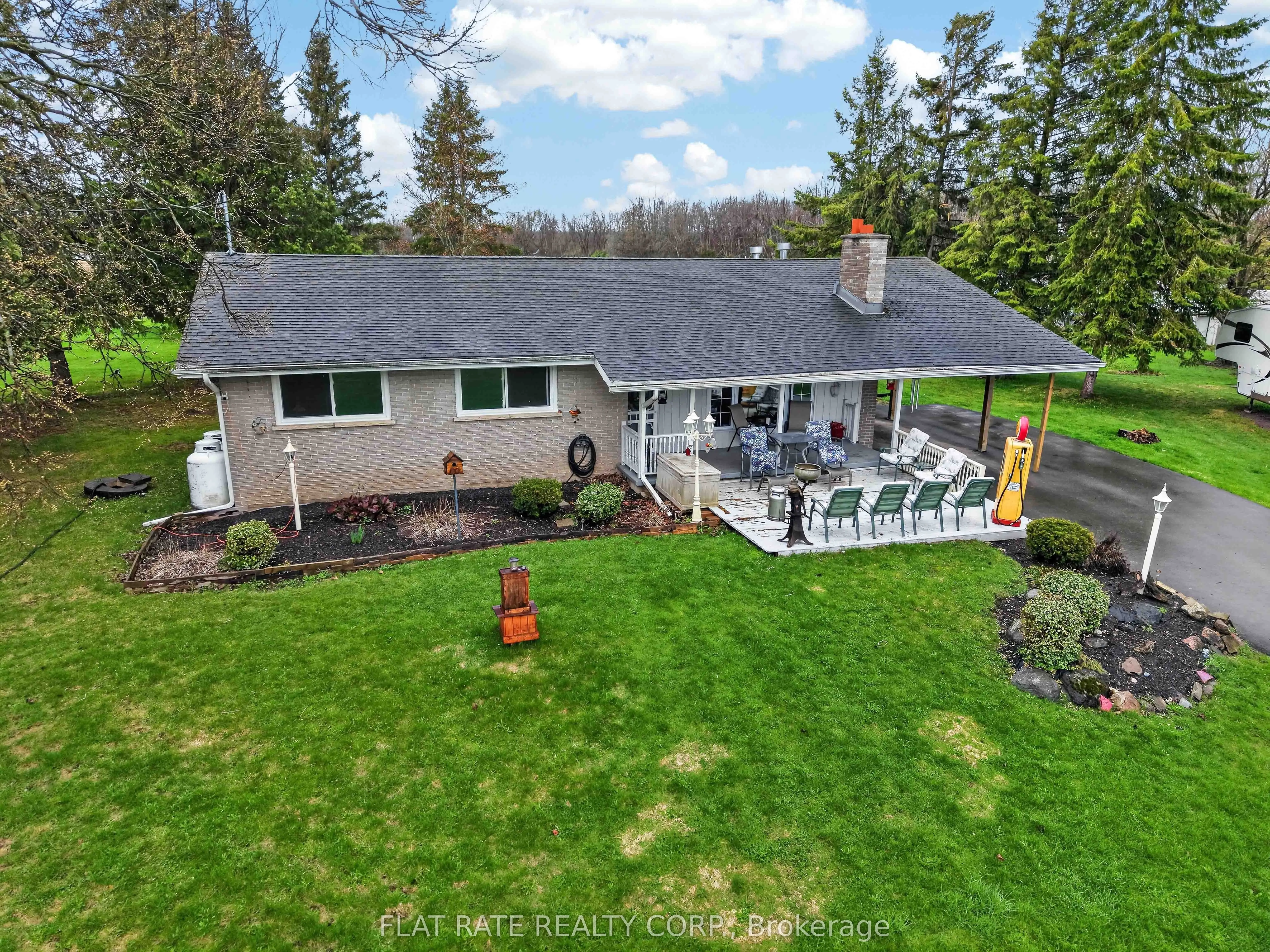 23 WILLOW Road