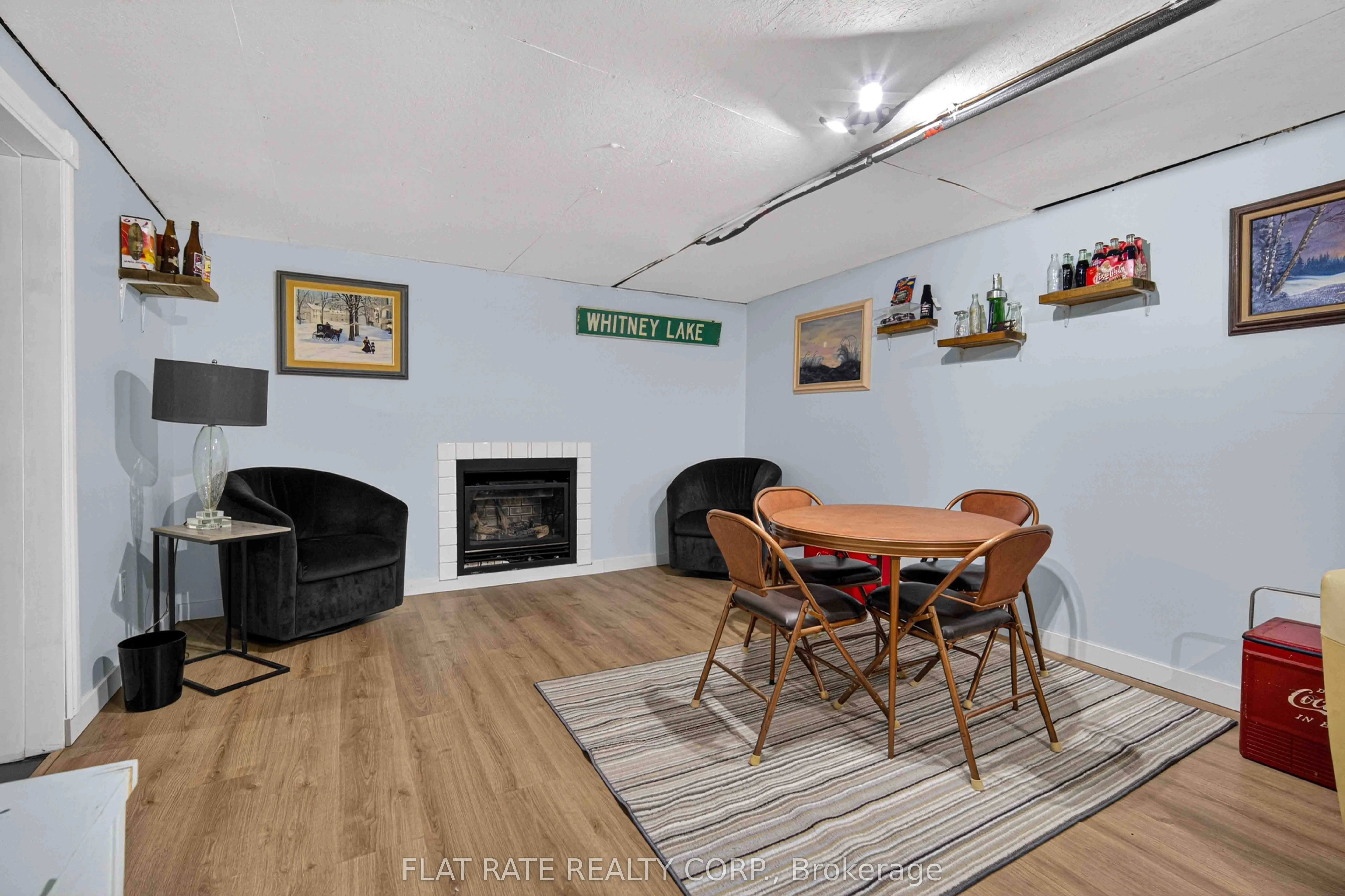 23 WILLOW Road
