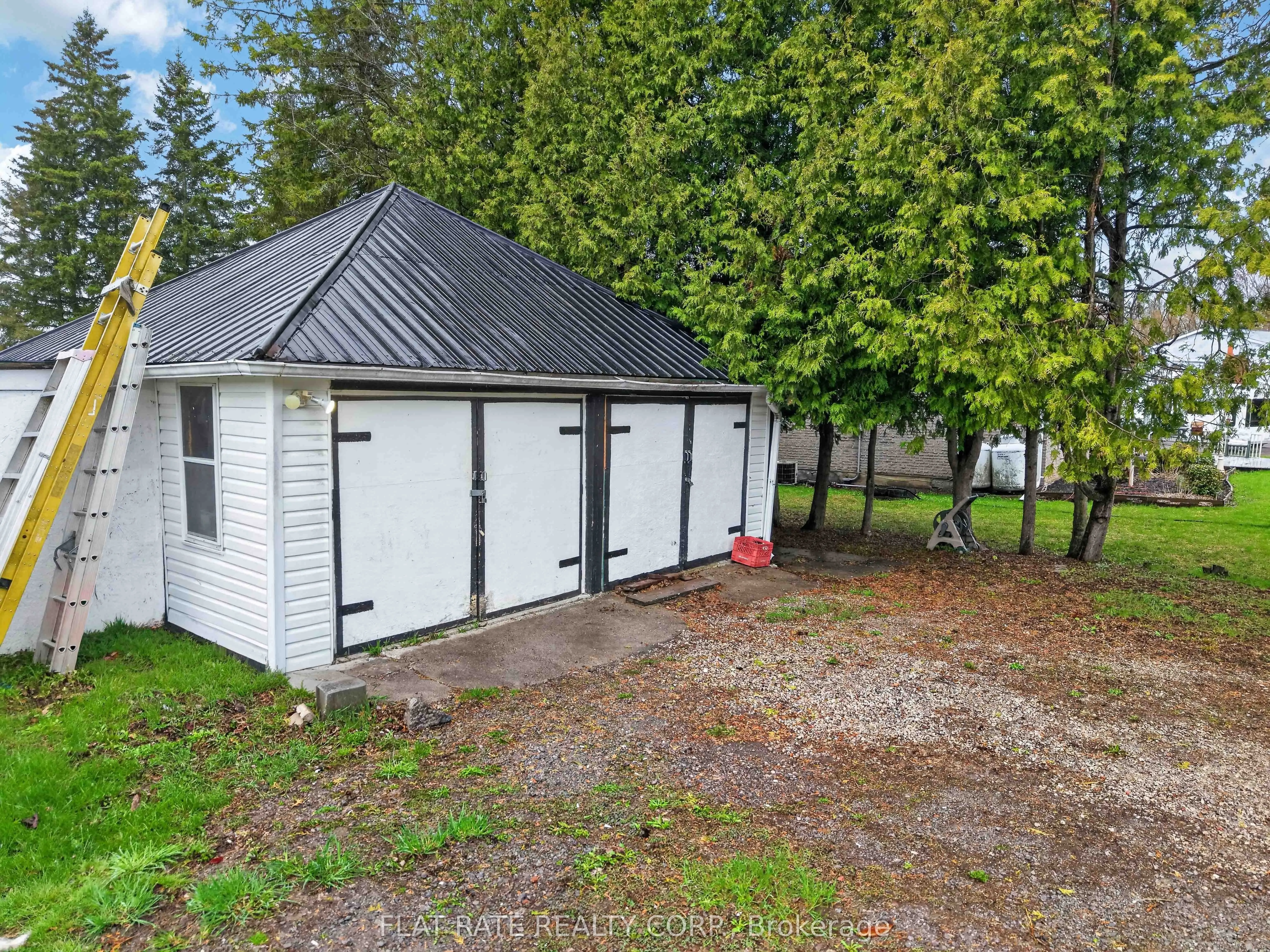 23 WILLOW Road