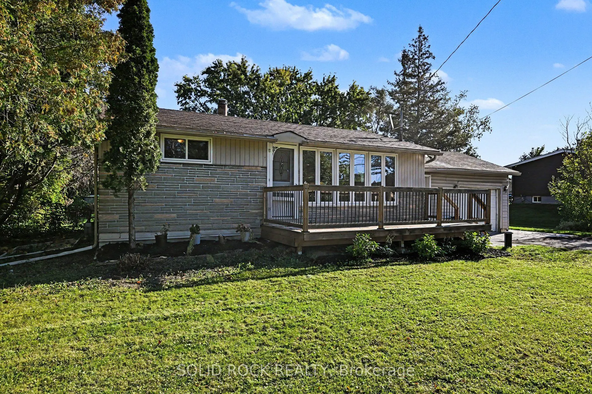 236 Campbell Drive N
