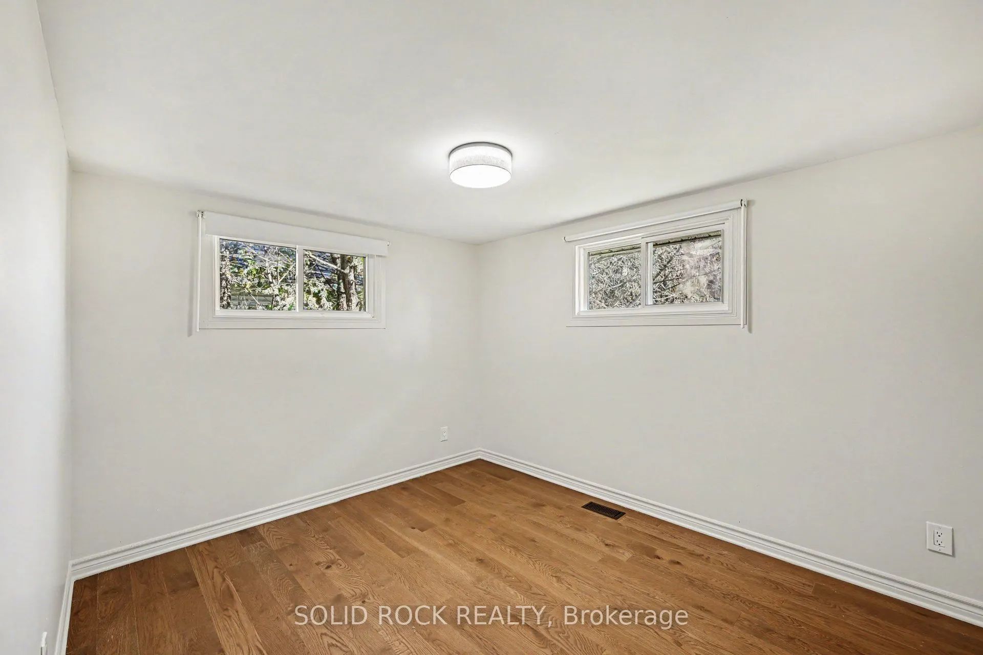 236 Campbell Drive N
