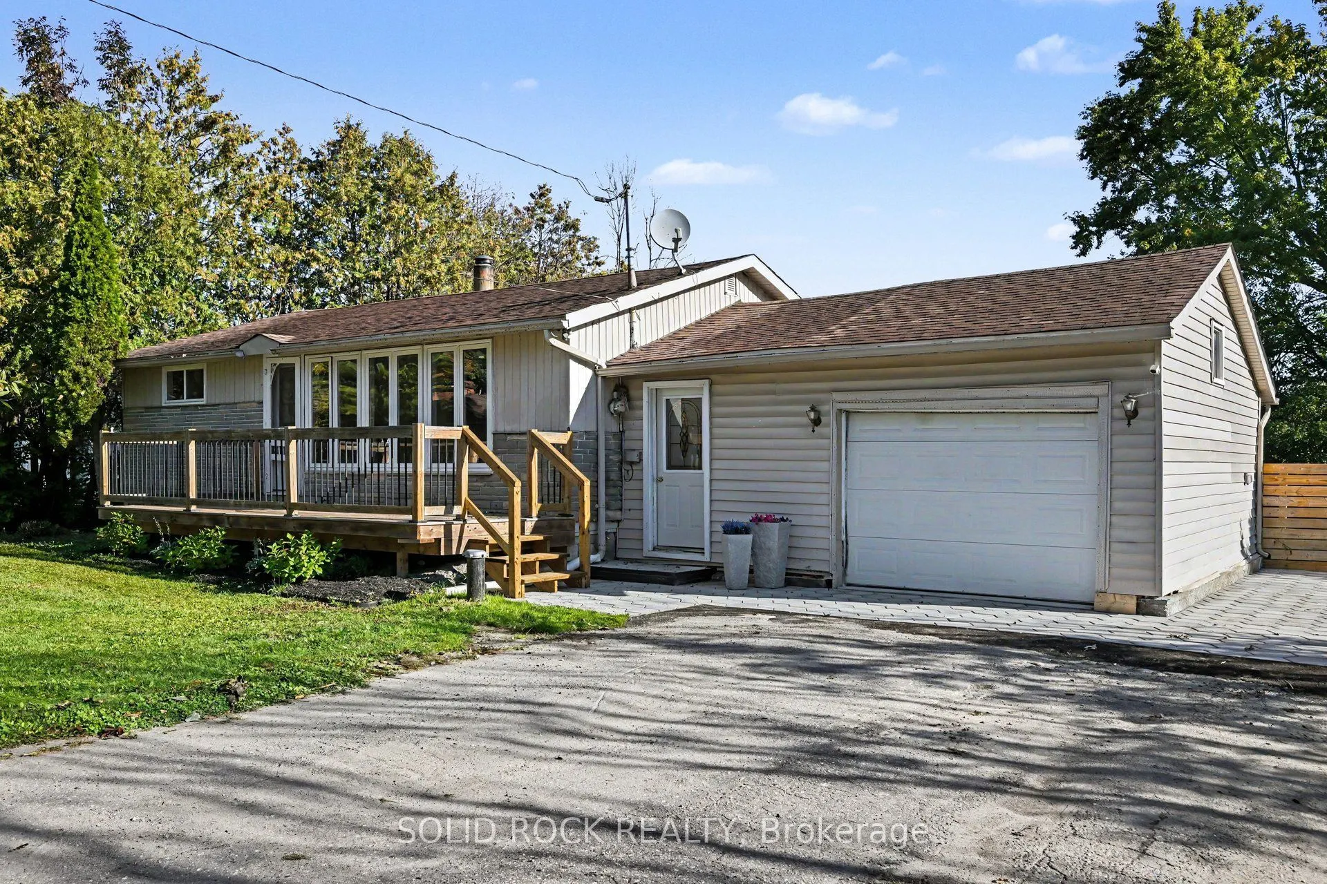236 Campbell Drive N