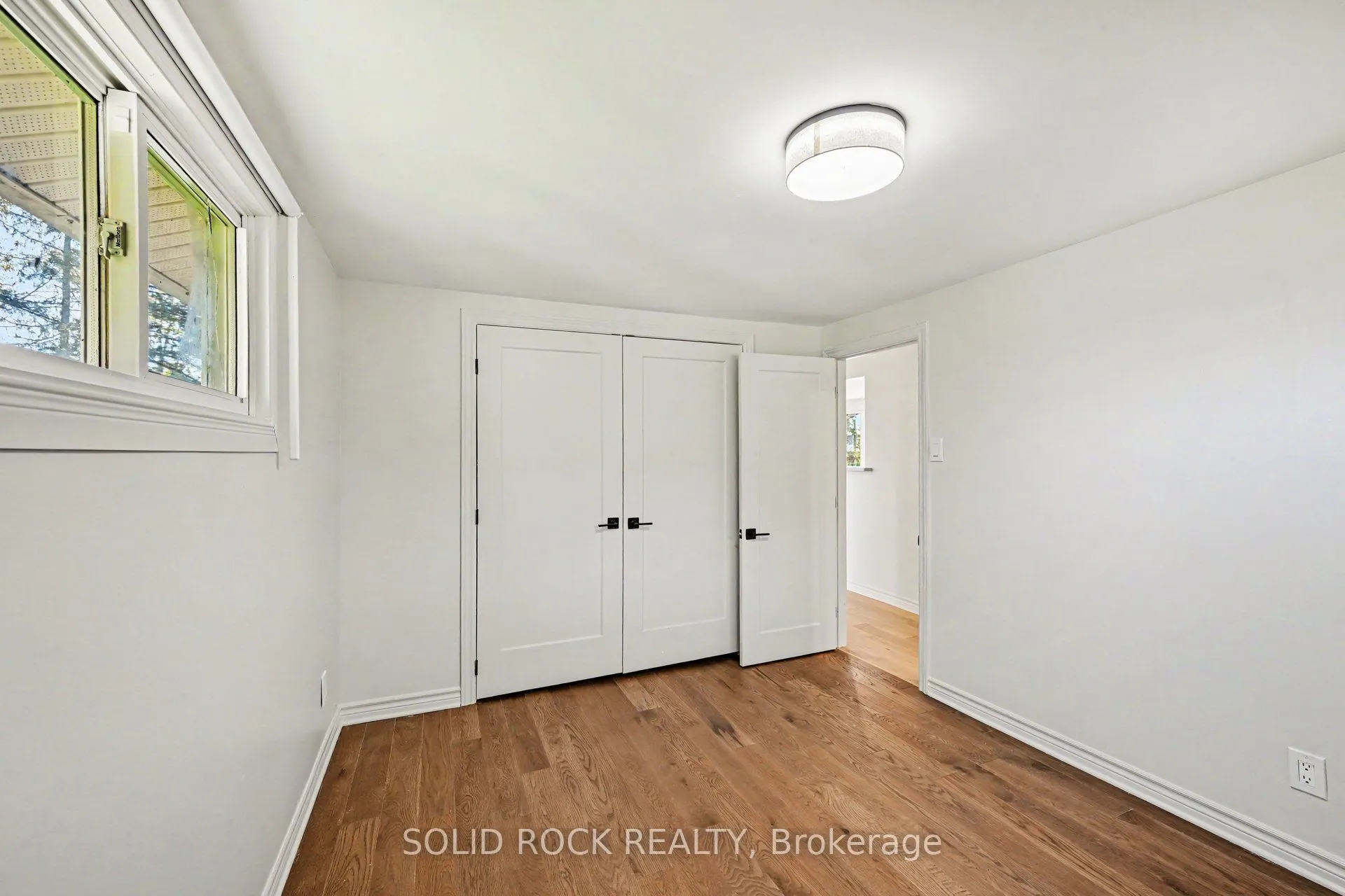 236 Campbell Drive N