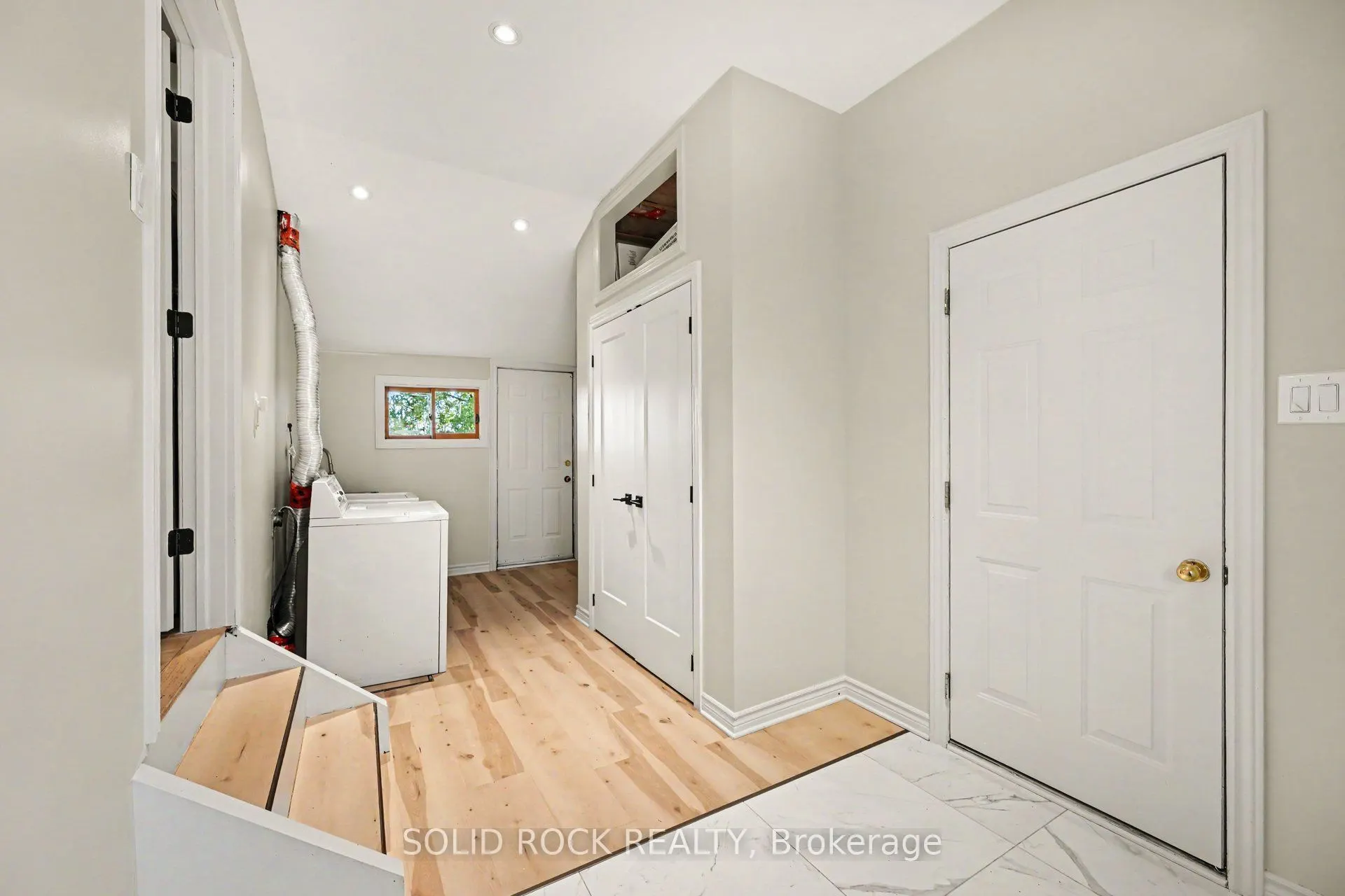236 Campbell Drive N