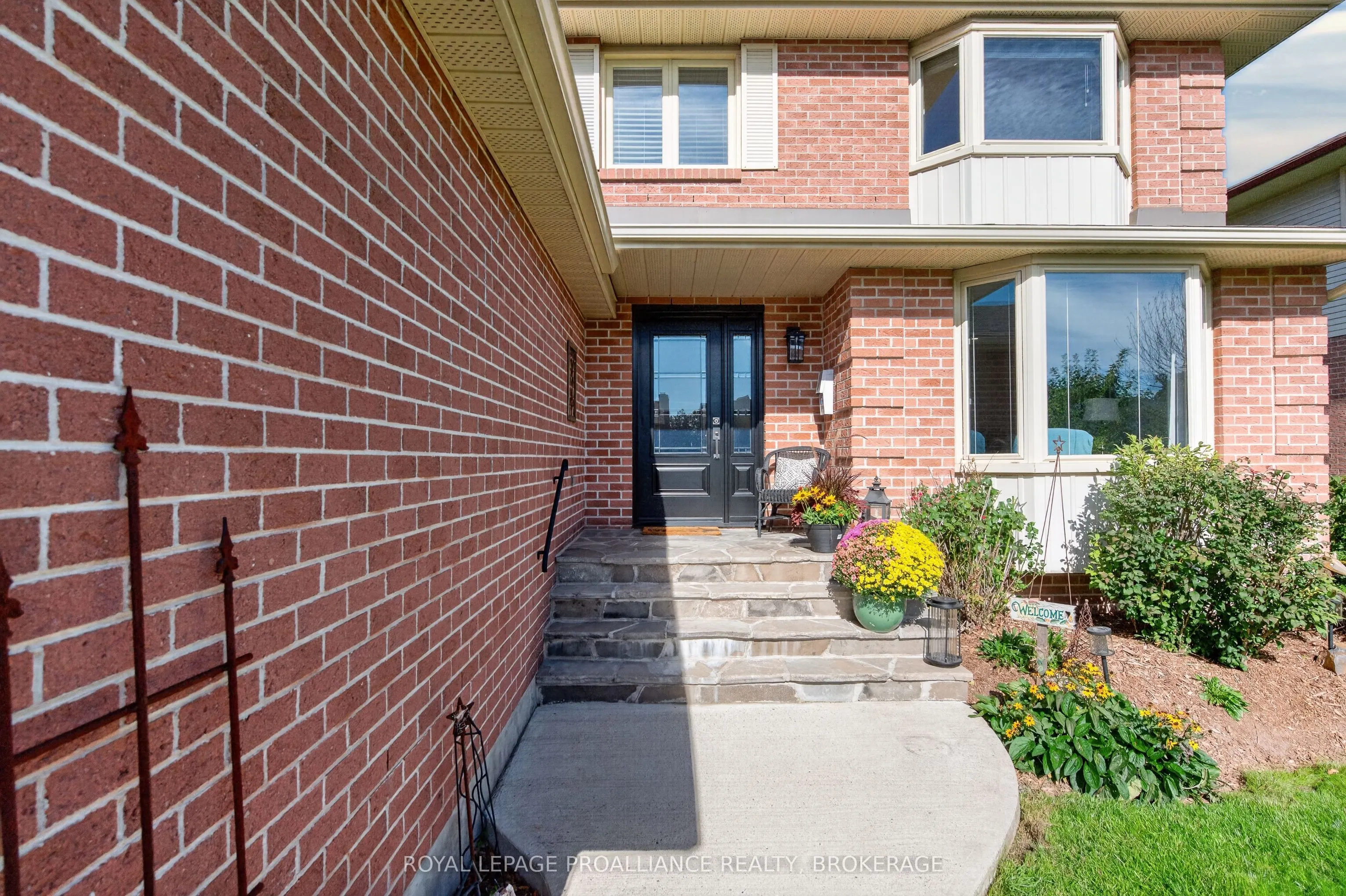 640 Braeside Crescent