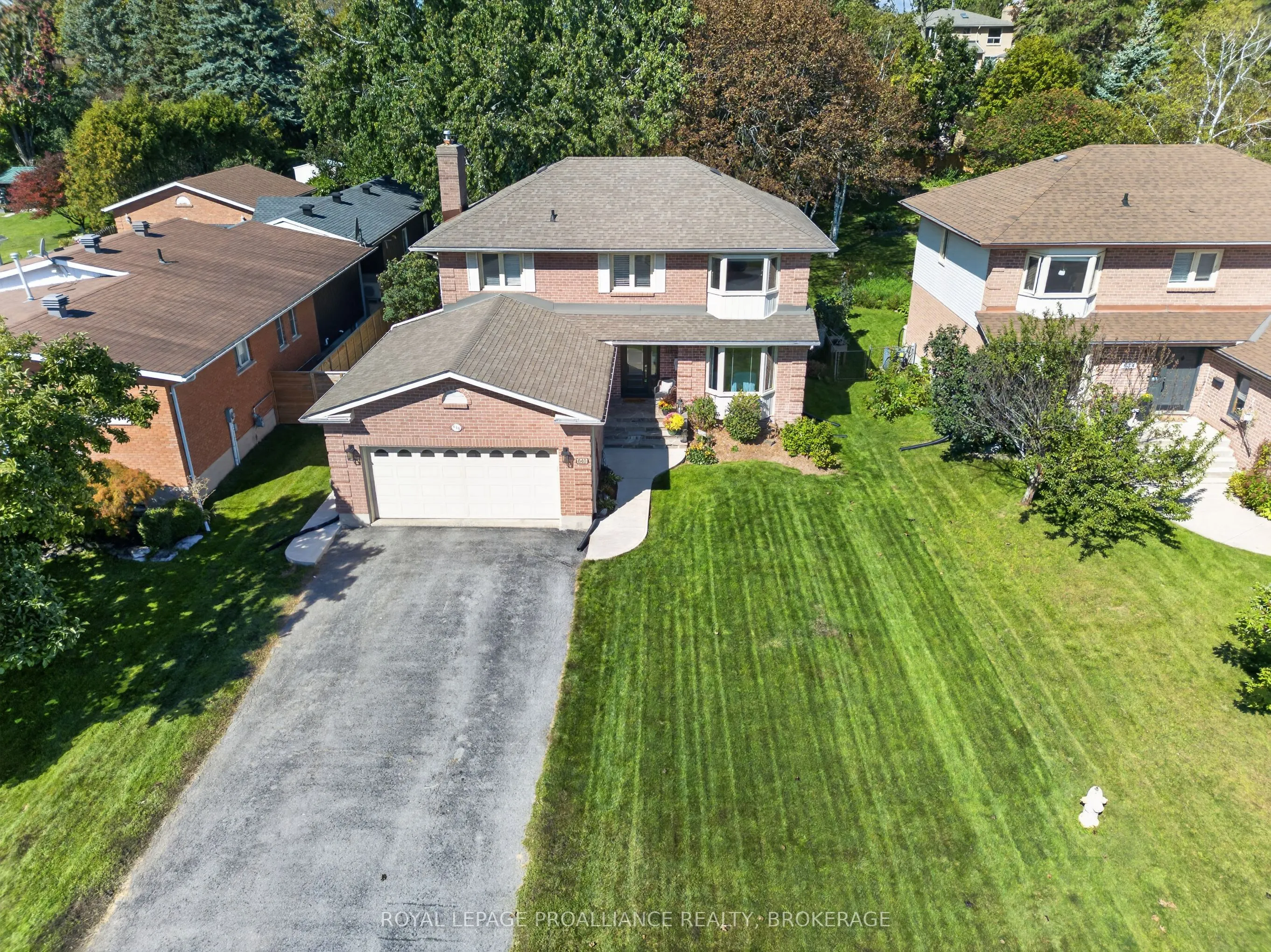 640 Braeside Crescent