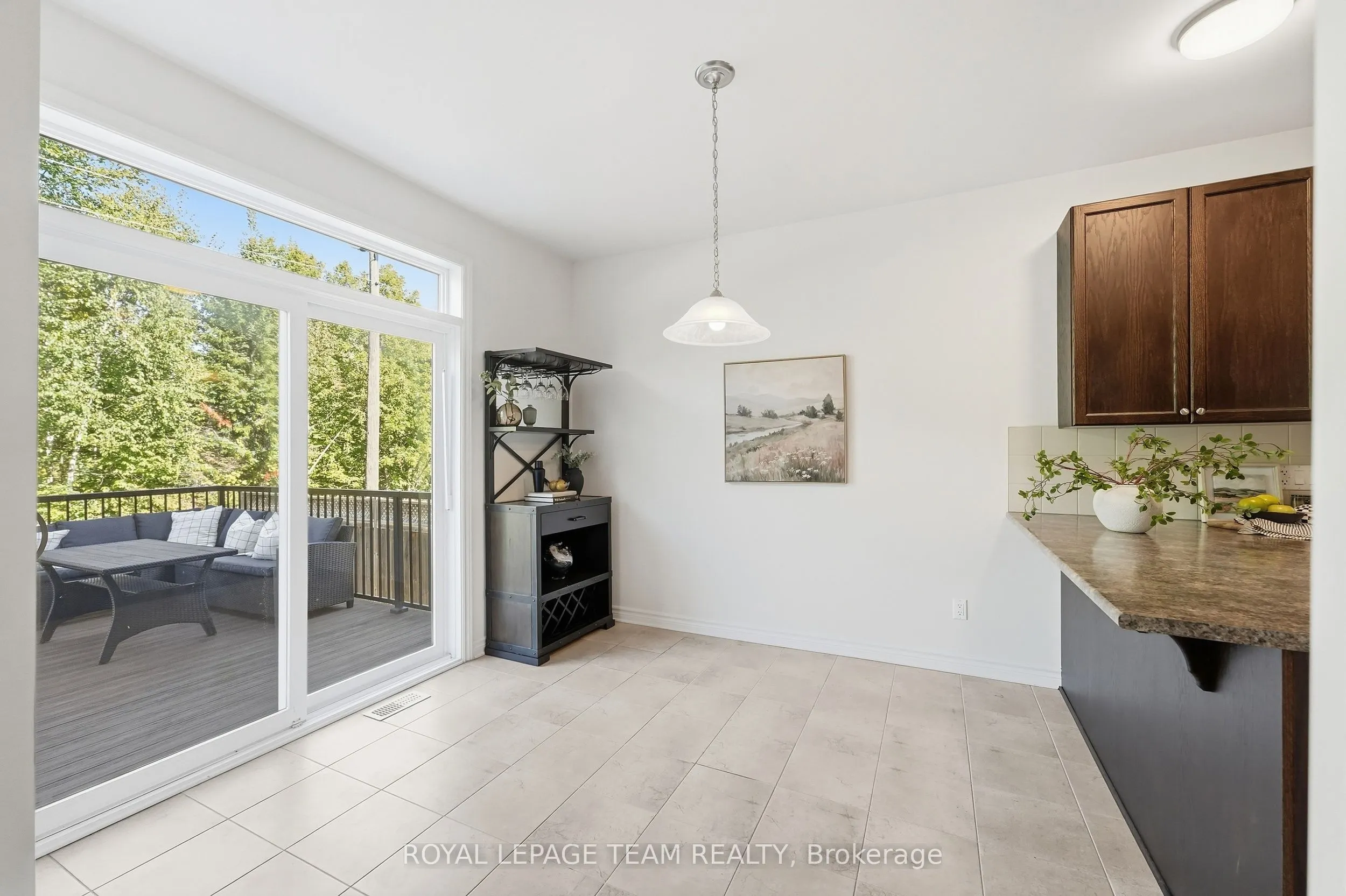 708 Eagle Crest Heights