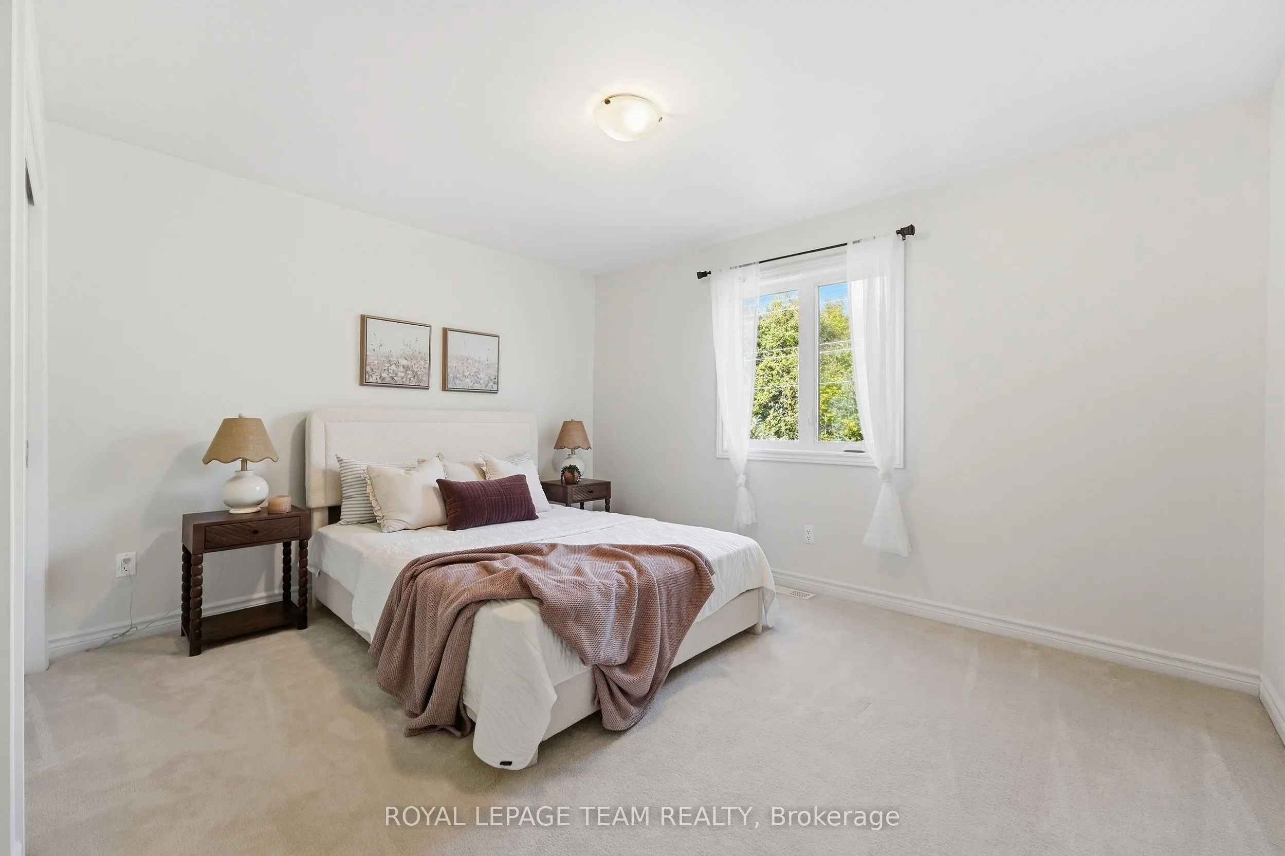 708 Eagle Crest Heights