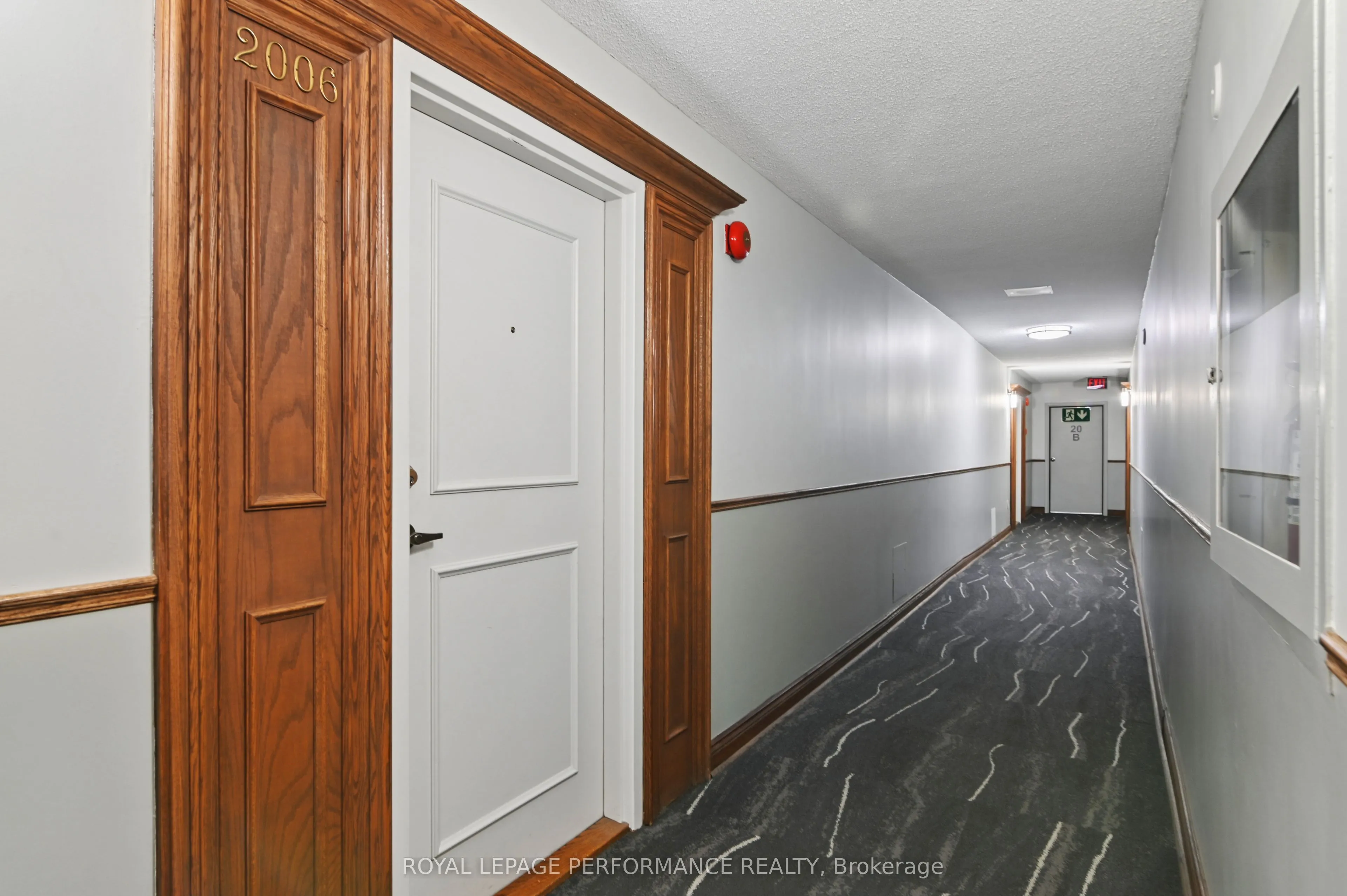 530 Laurier Avenue W #2006