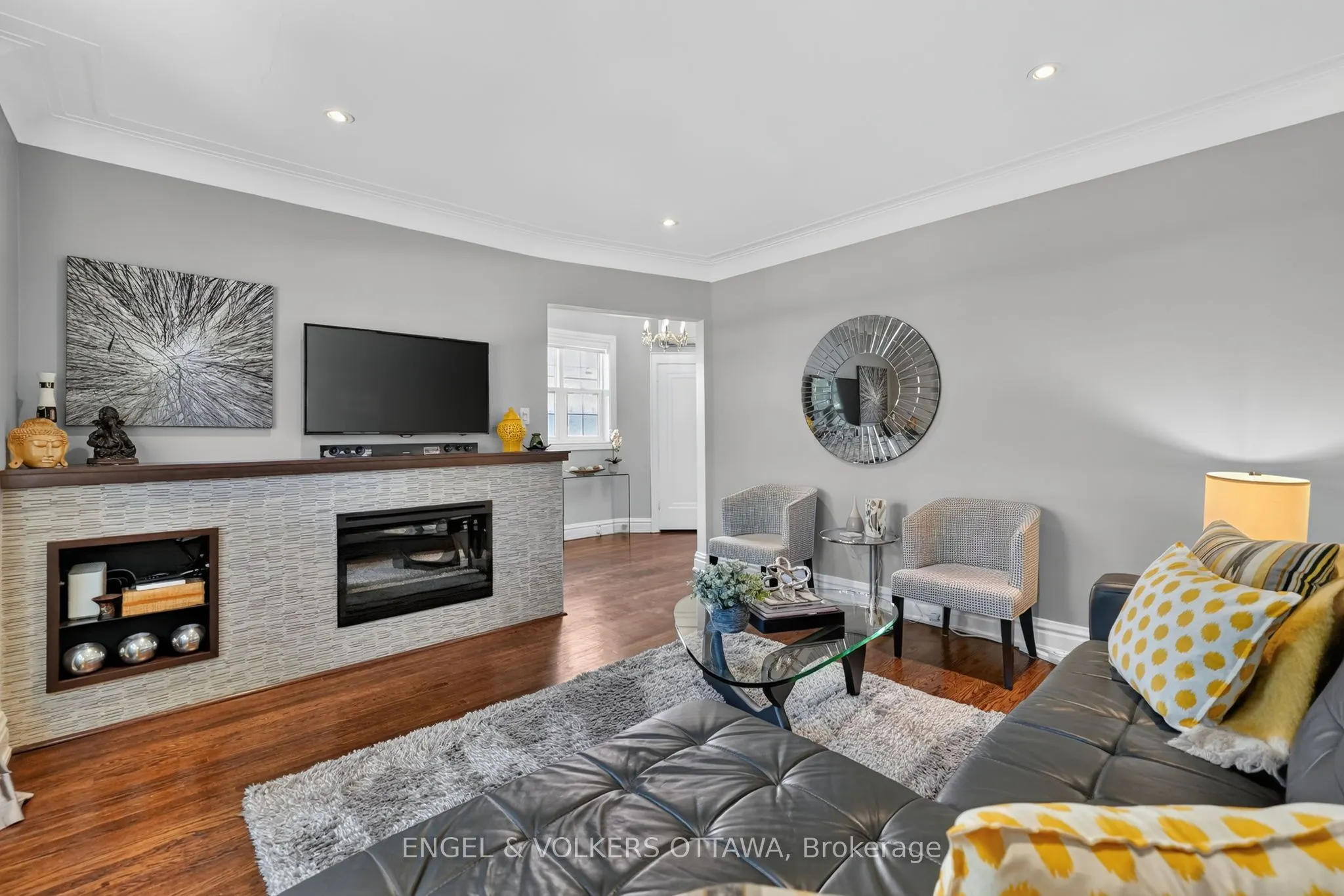 122 Renfrew Avenue