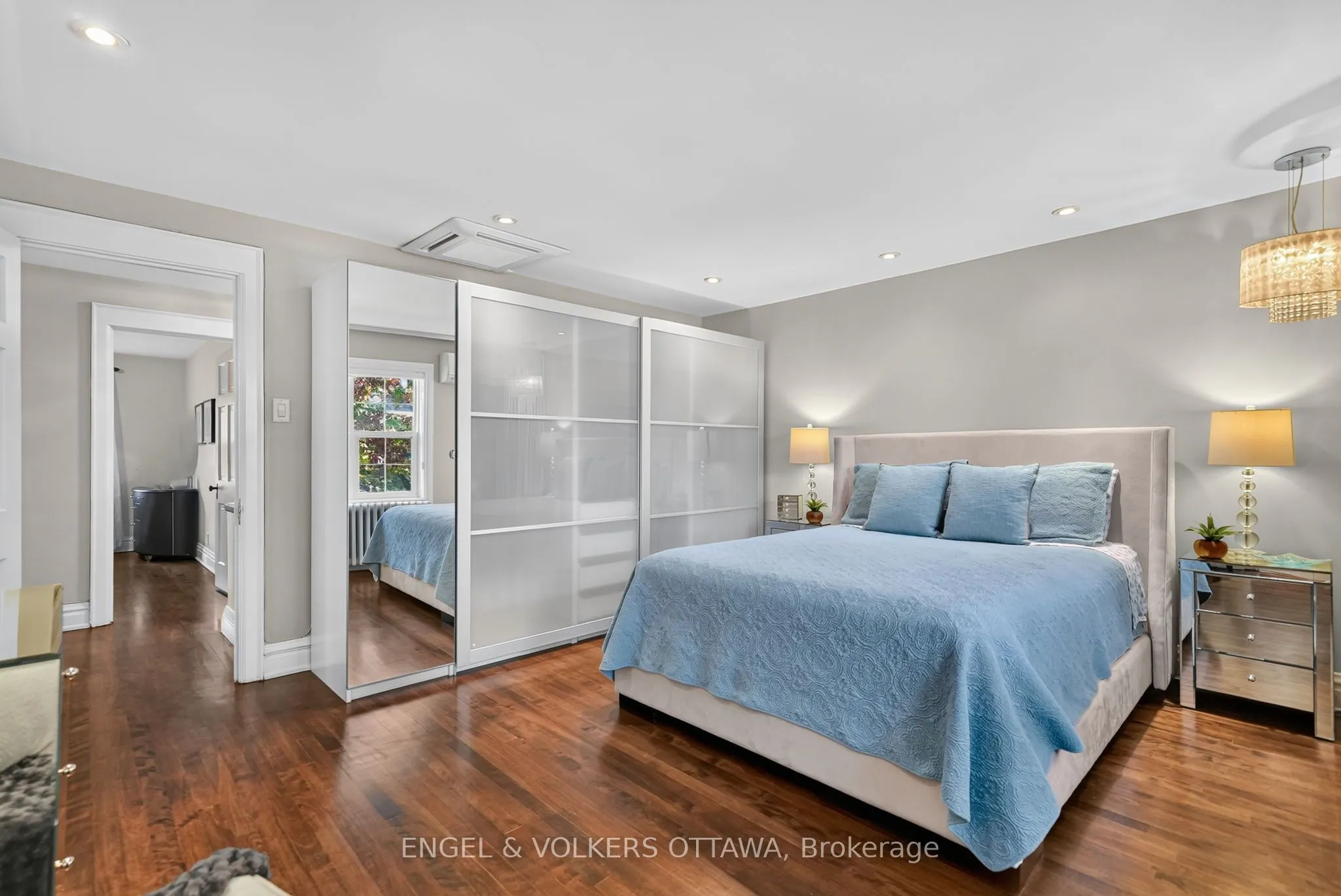 122 Renfrew Avenue
