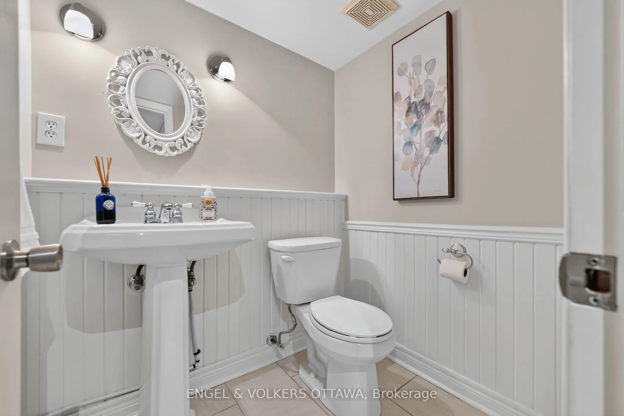 122 Renfrew Avenue