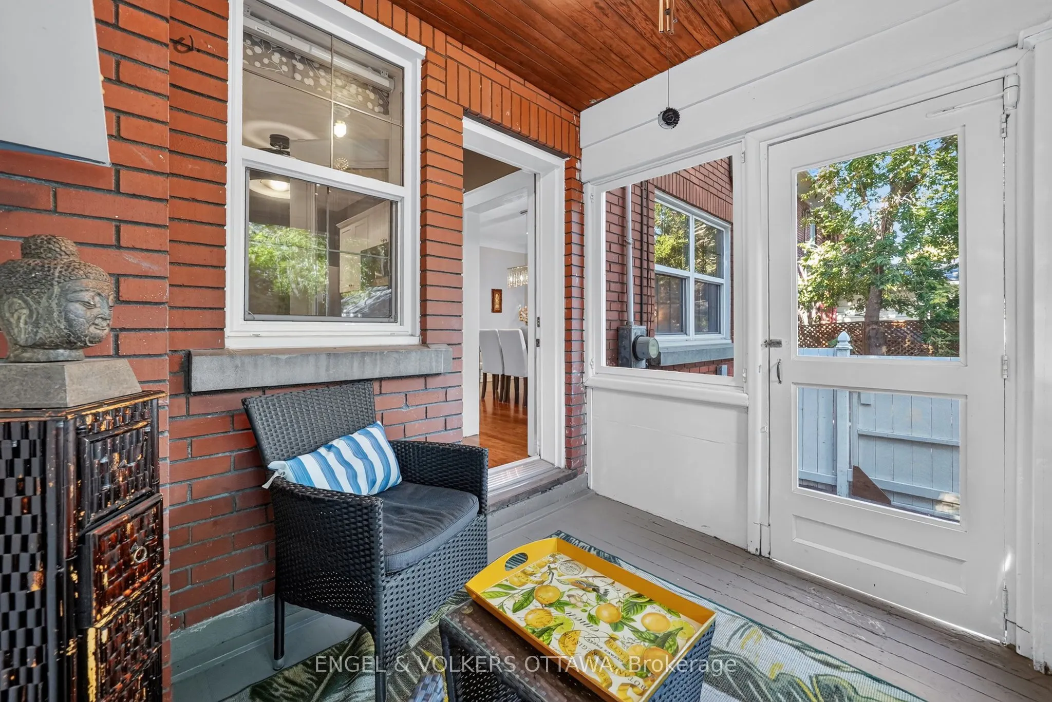 122 Renfrew Avenue