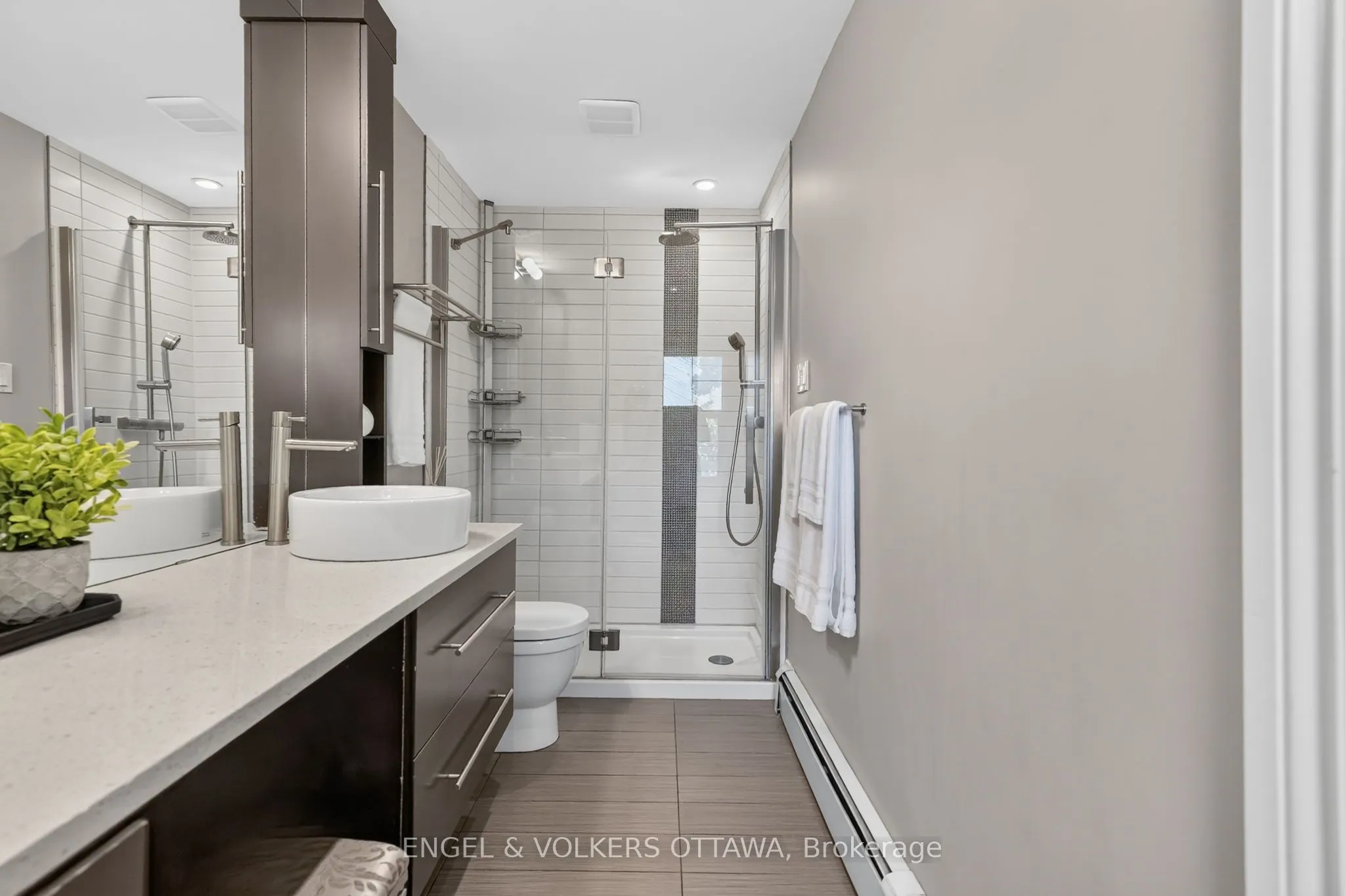 122 Renfrew Avenue