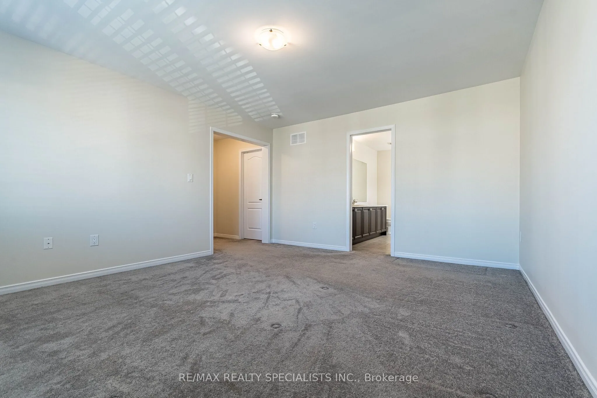 25 Cloy Drive