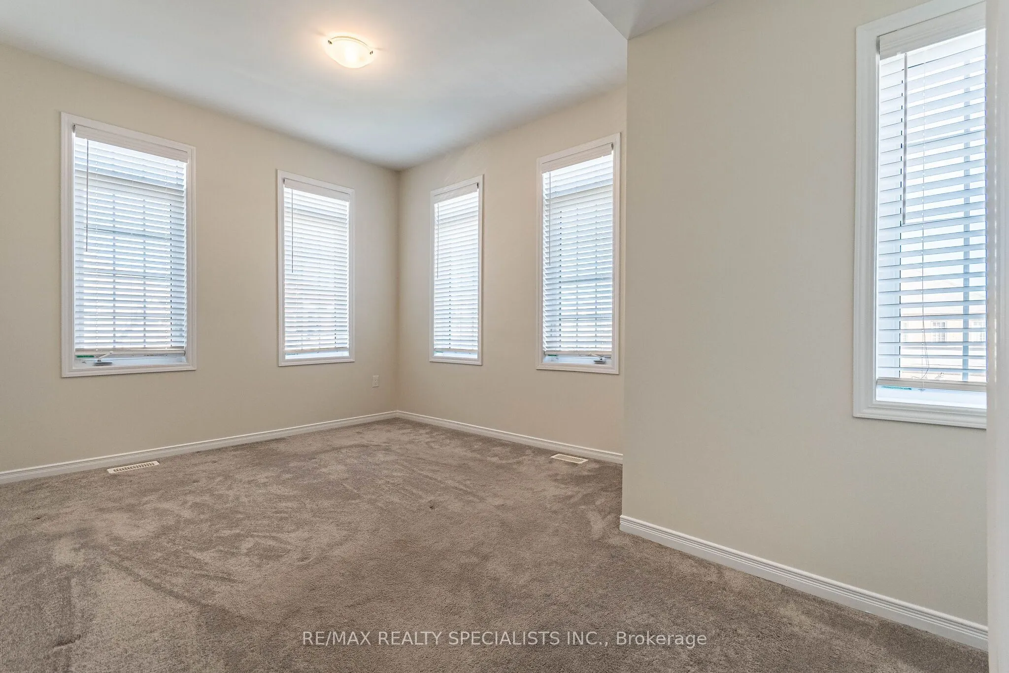 25 Cloy Drive