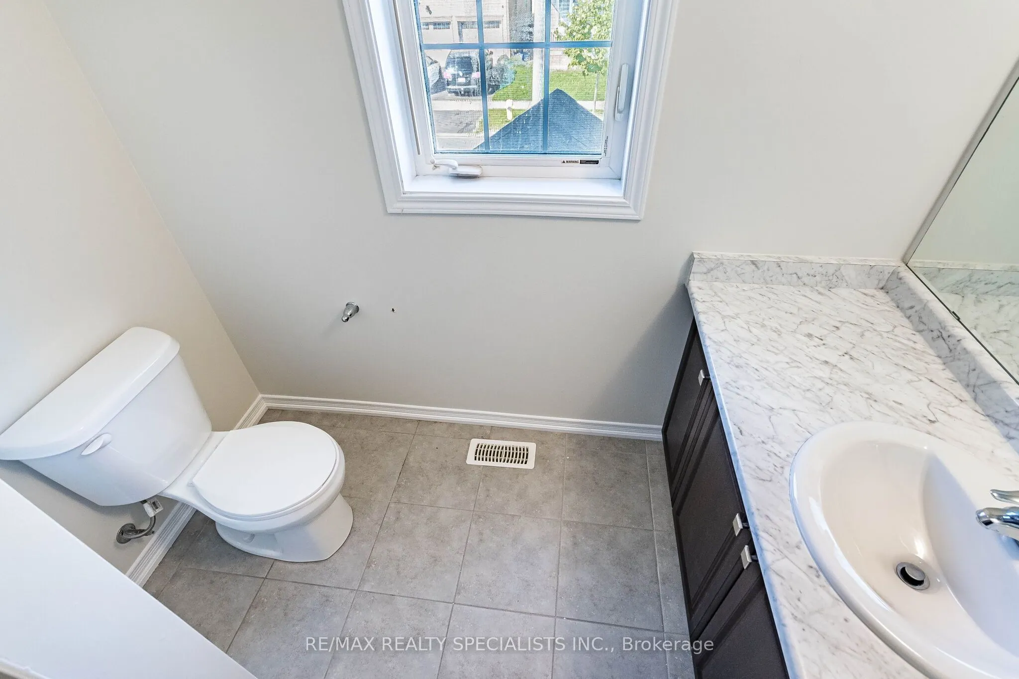 25 Cloy Drive