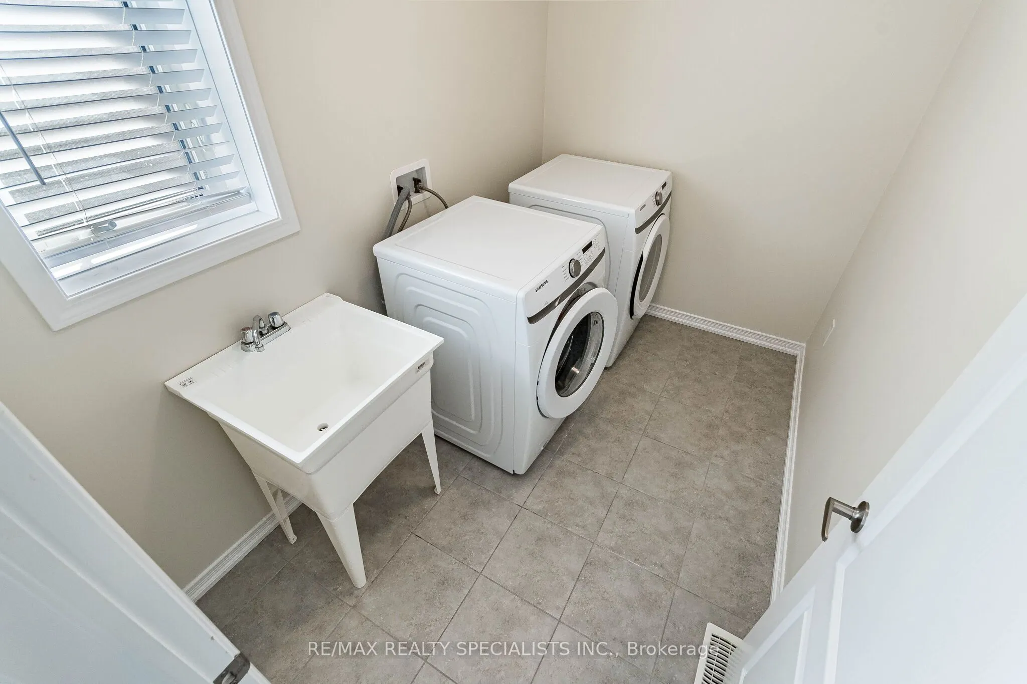 25 Cloy Drive