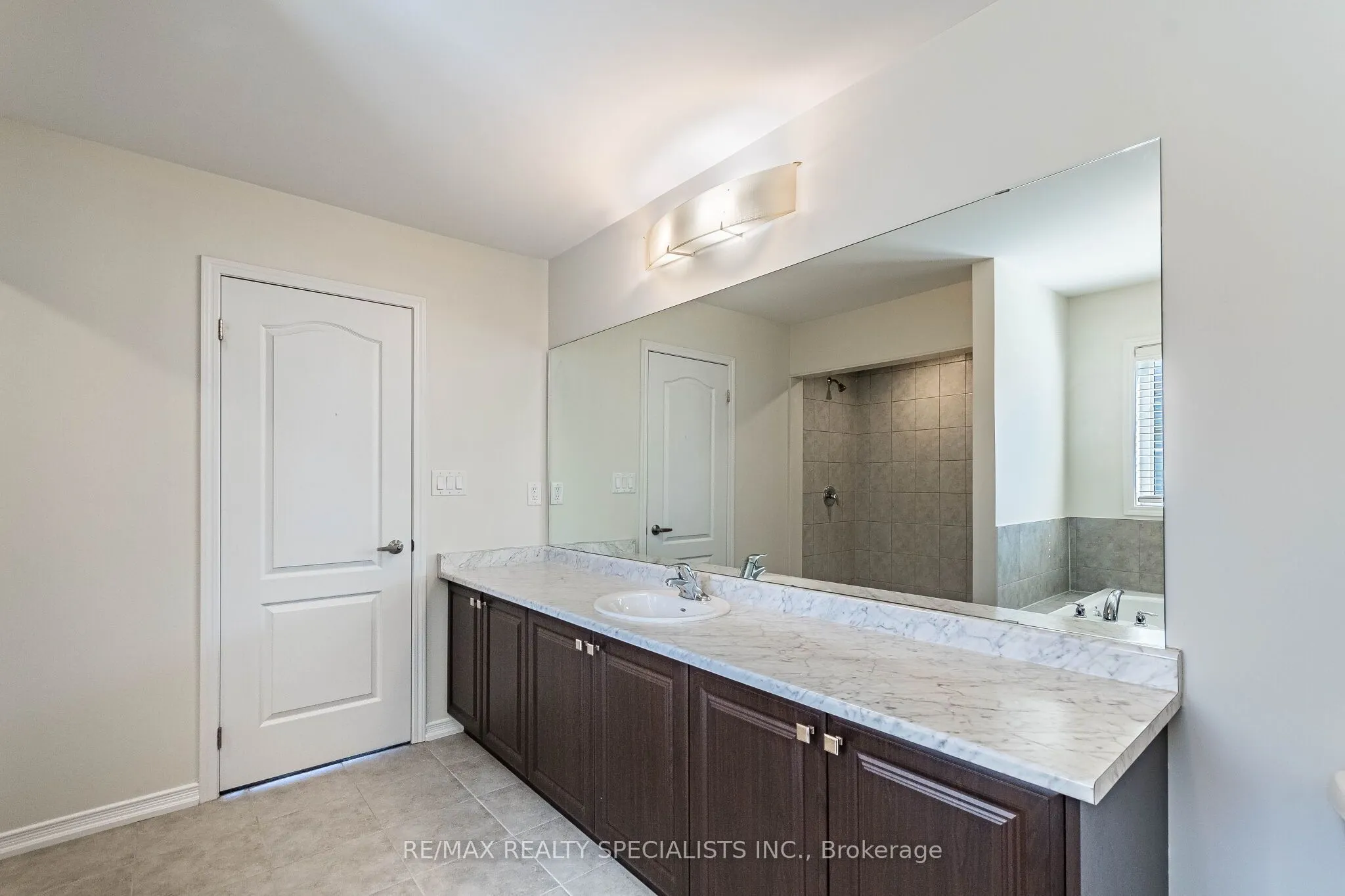 25 Cloy Drive
