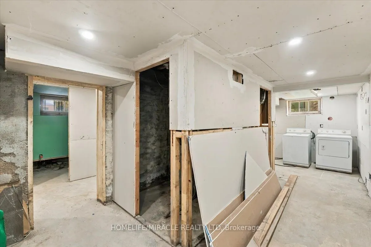 82 Norfolk Avenue