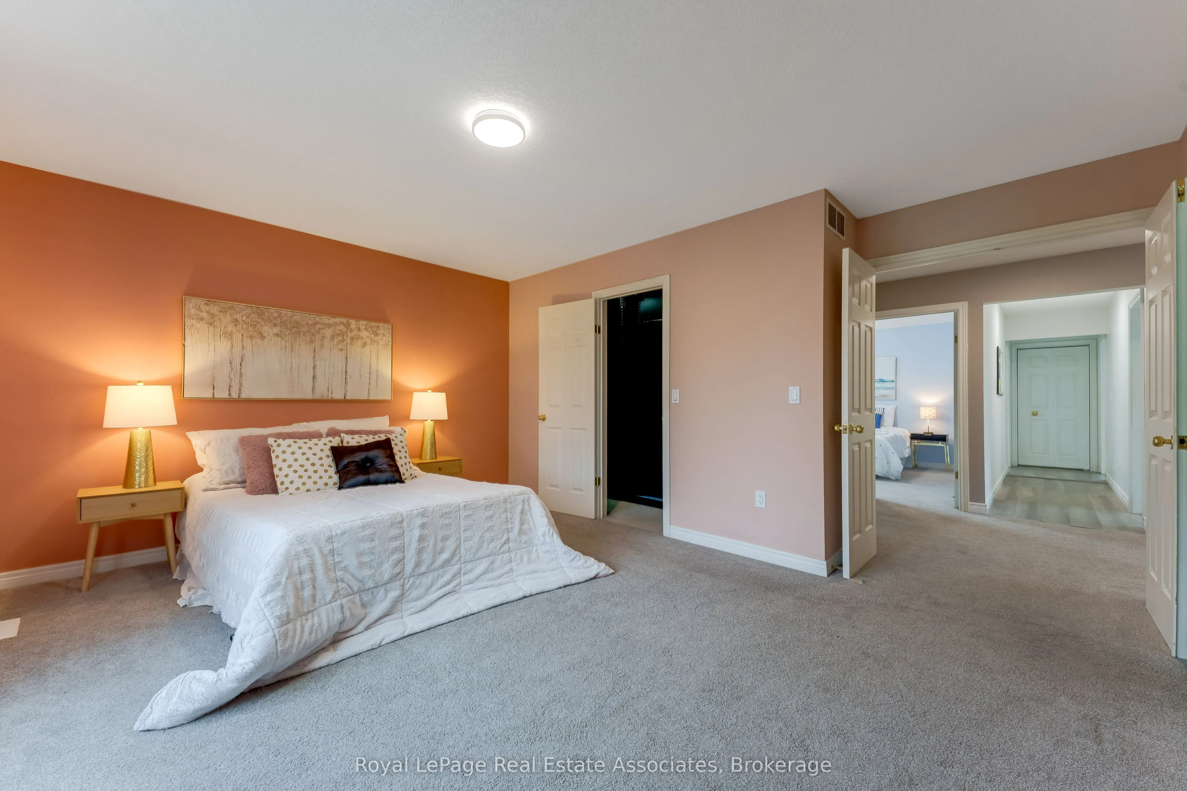 406 Sandy Cove Crescent