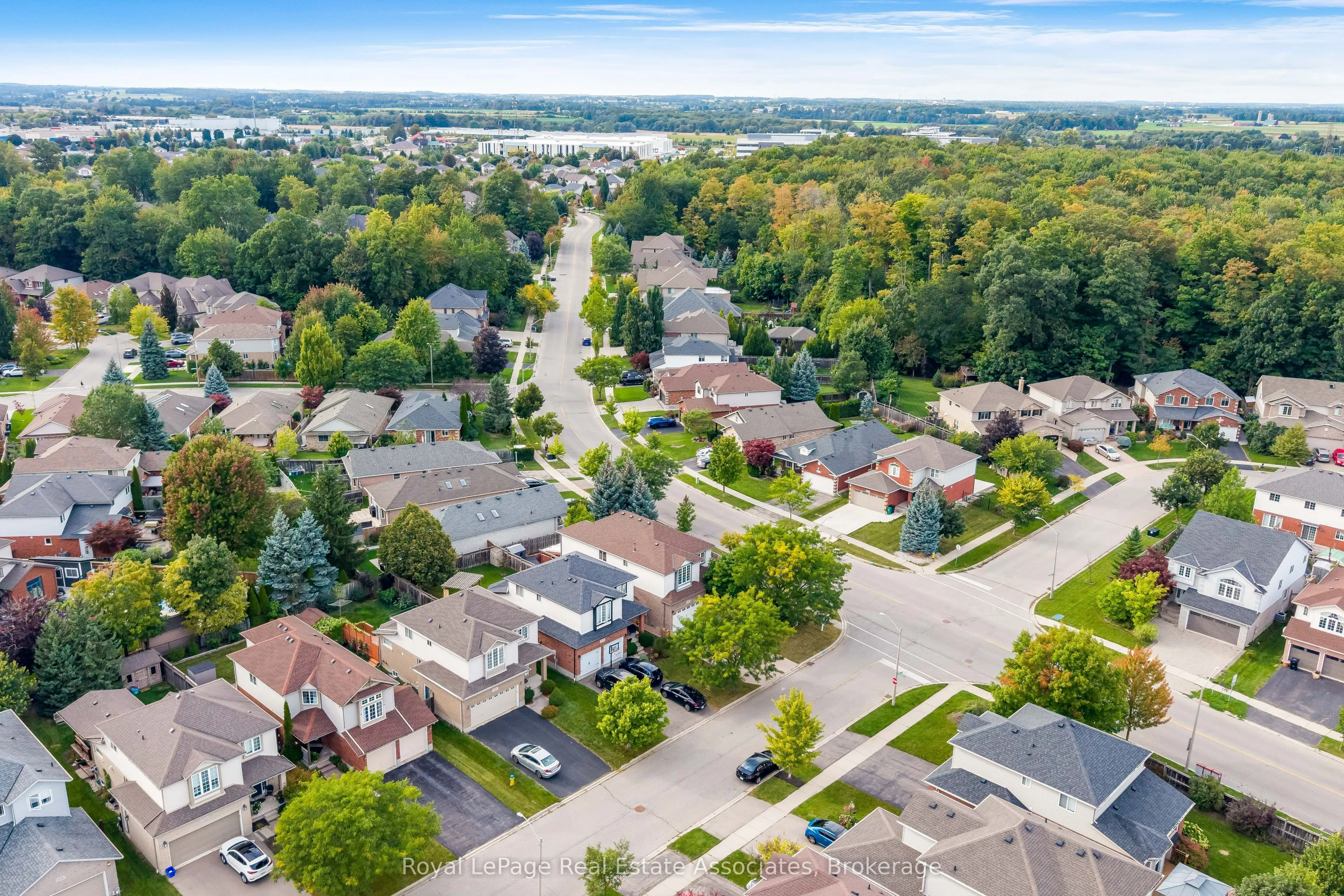 406 Sandy Cove Crescent