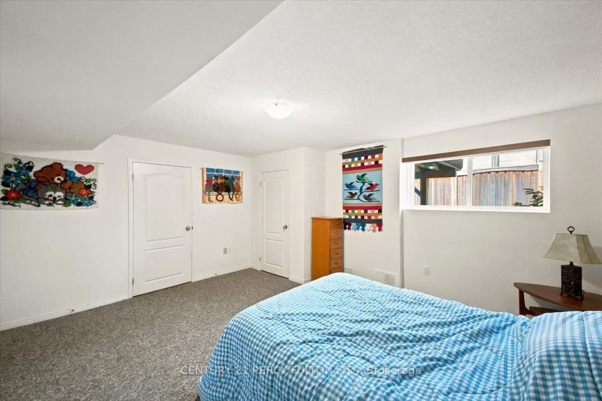111 White Drive