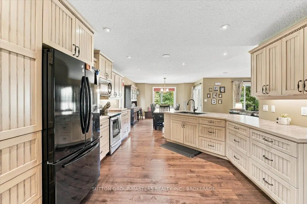 1304 County Road 64