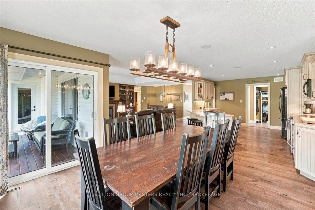 1304 County Road 64