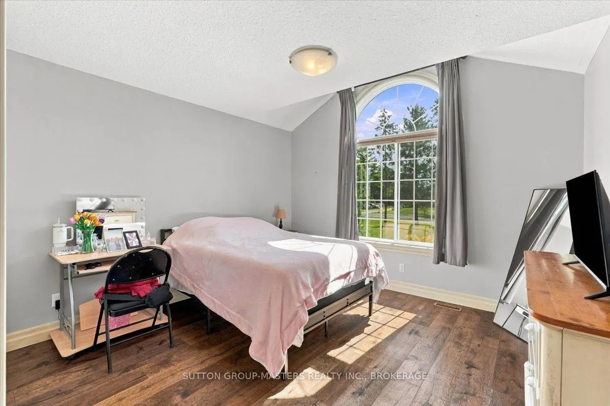 1304 County Road 64