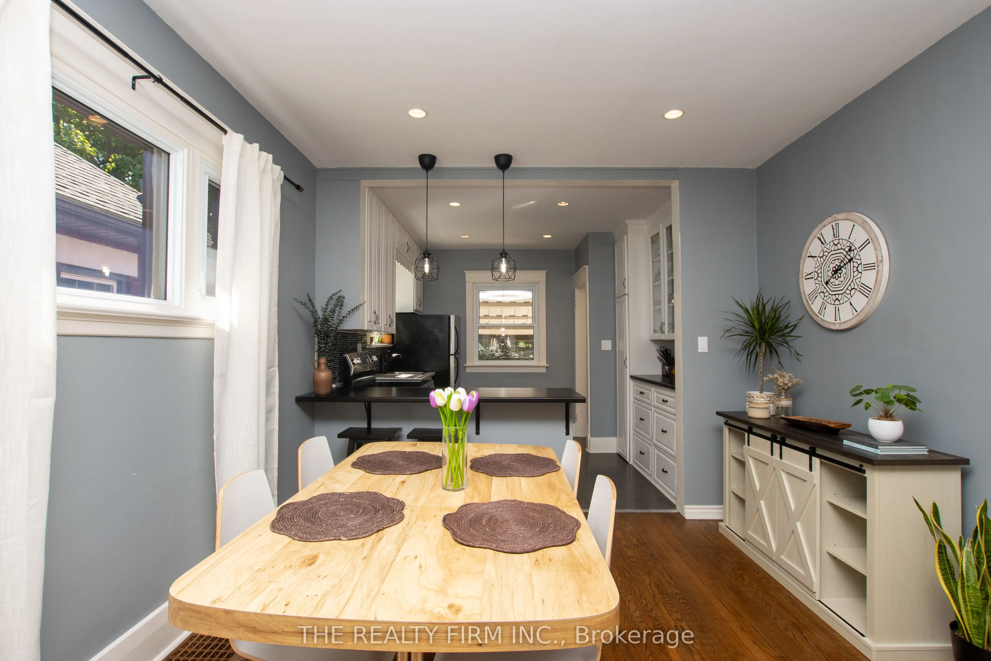 117 Thornton Avenue