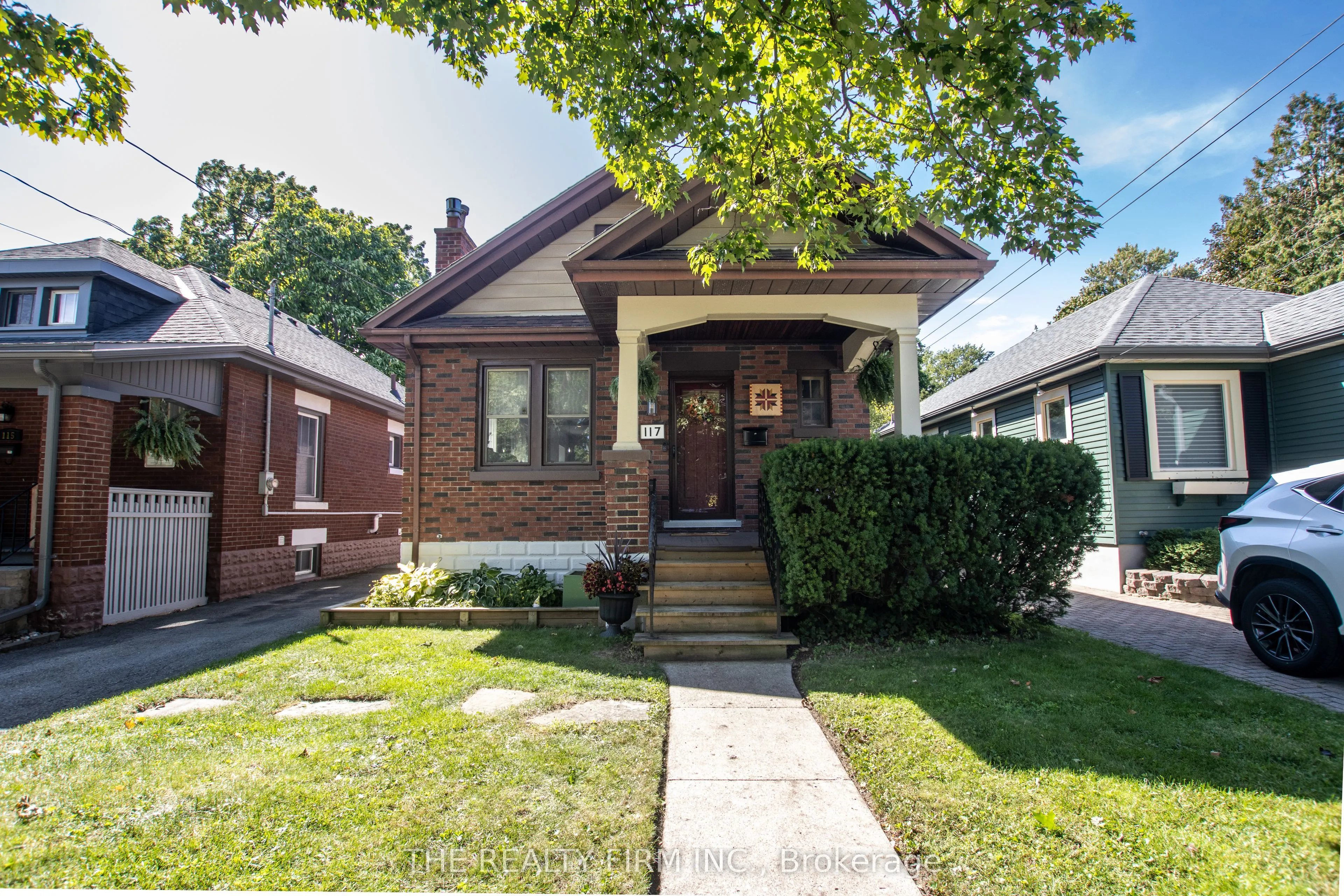 117 Thornton Avenue