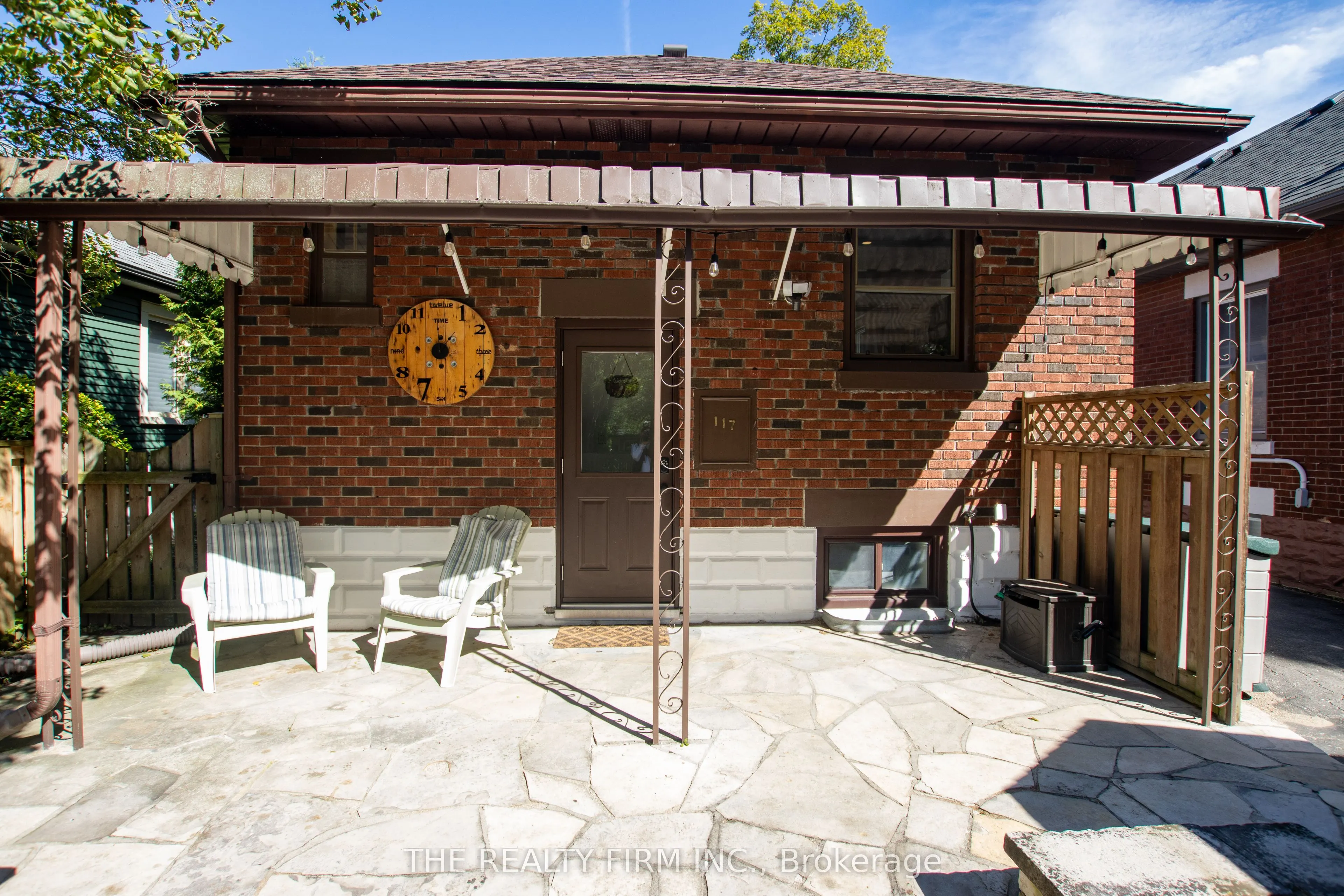 117 Thornton Avenue