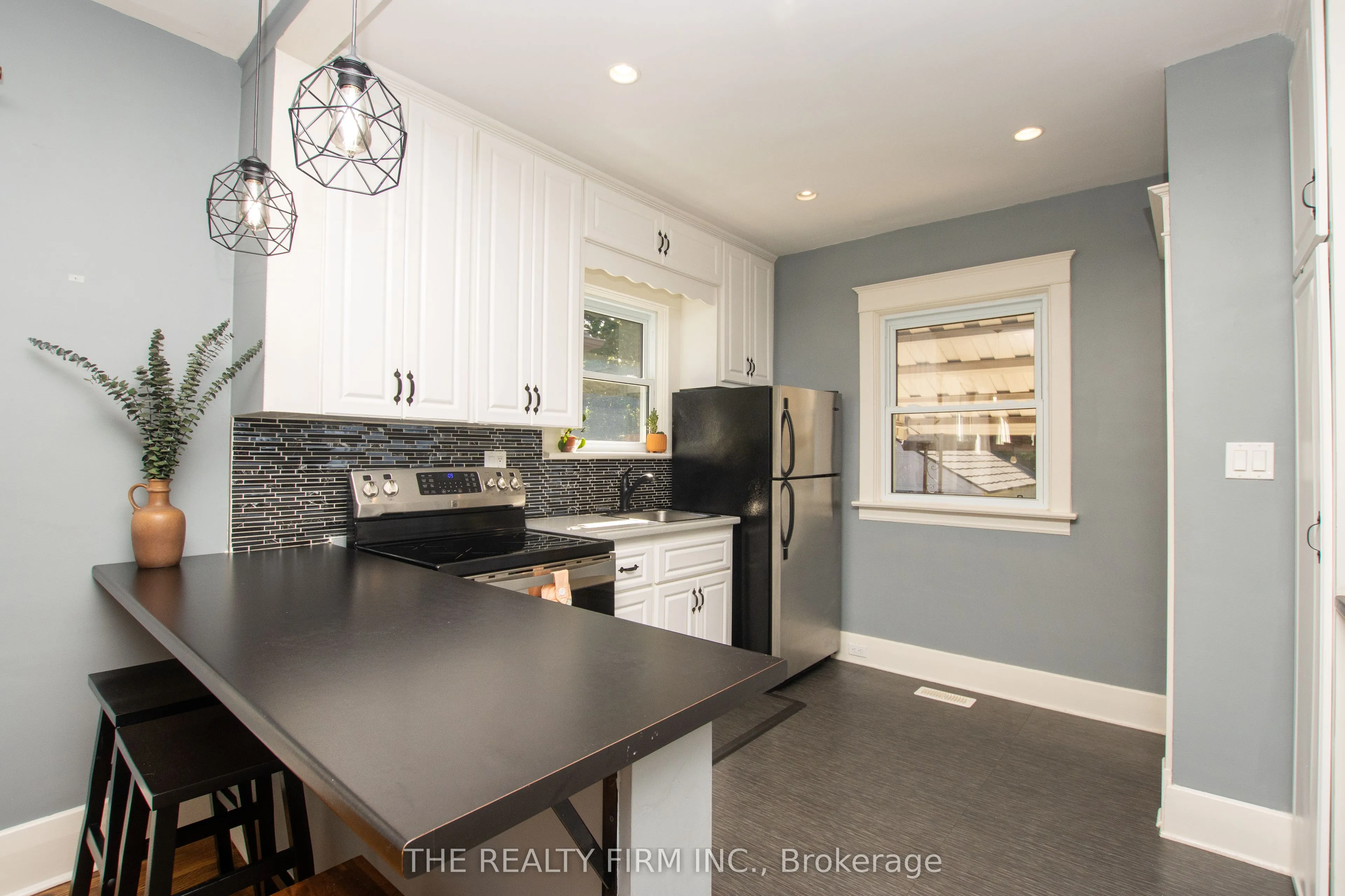 117 Thornton Avenue
