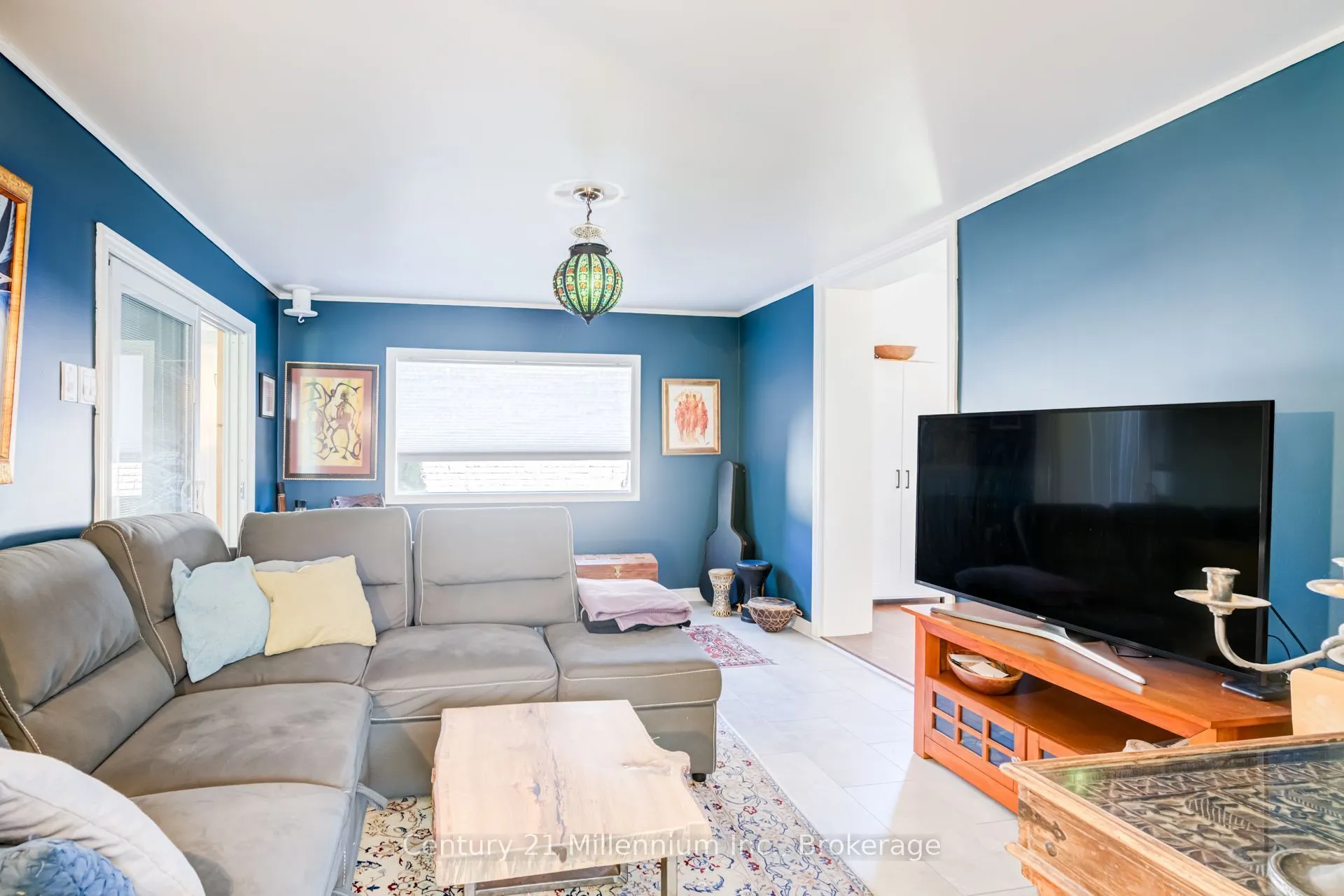 2140 5th Avenue W