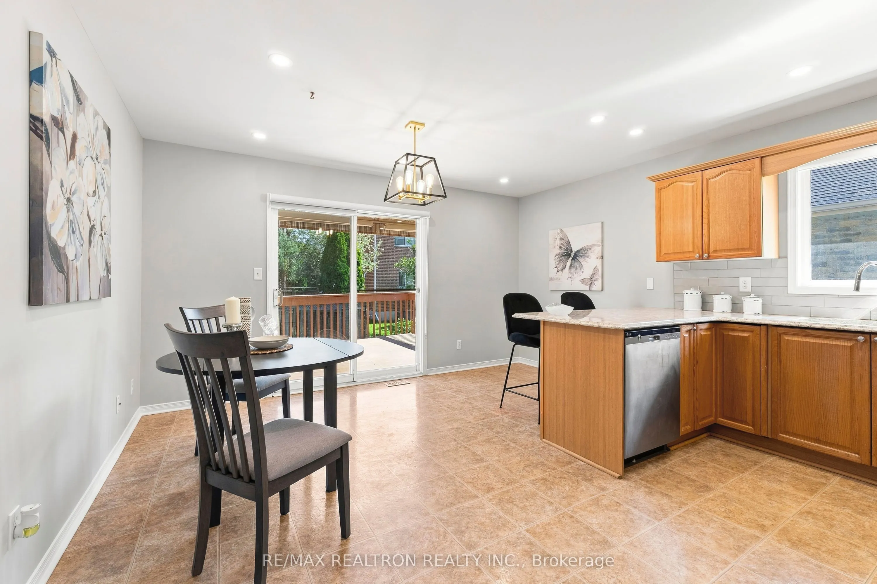 25 Linden Lane