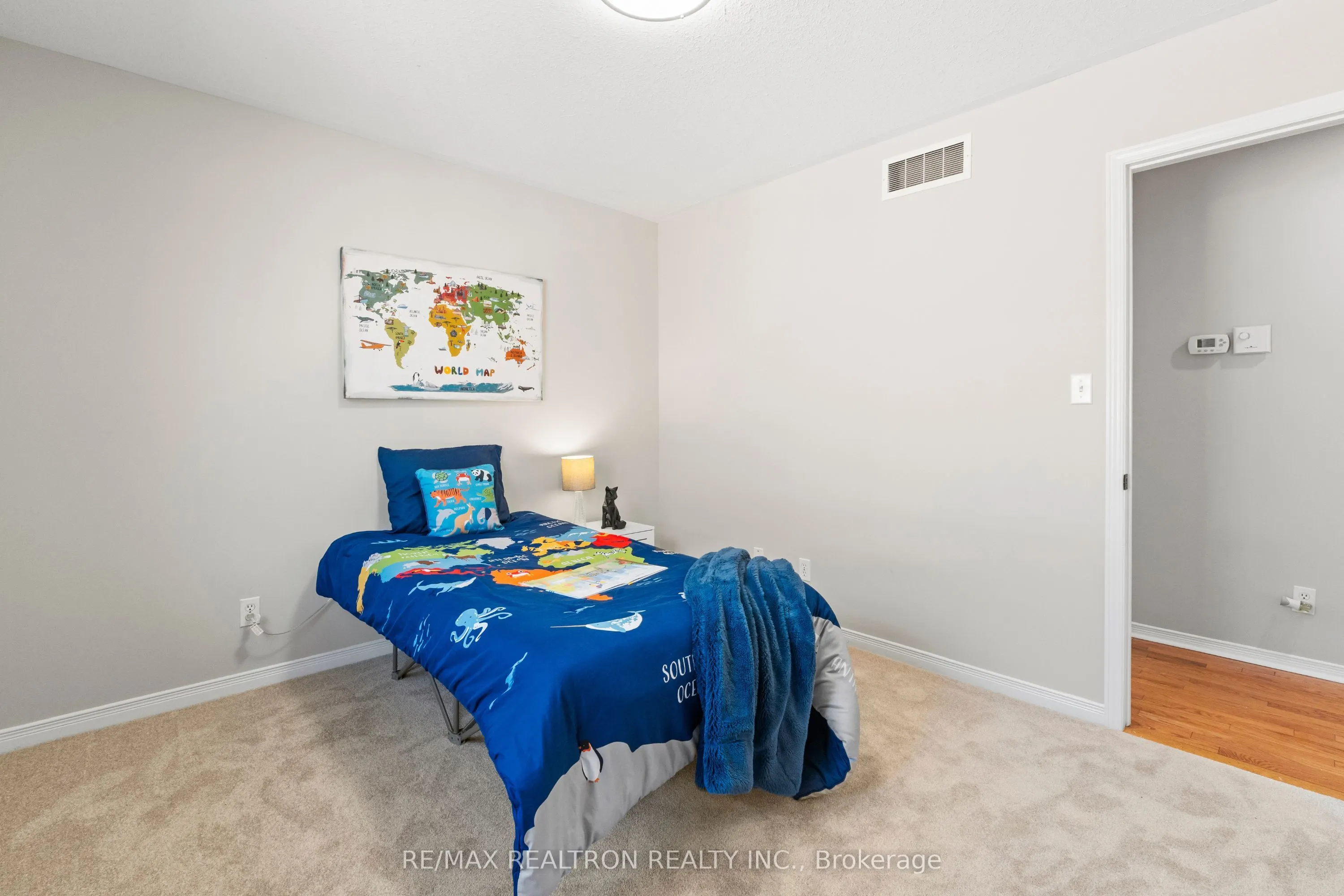 25 Linden Lane