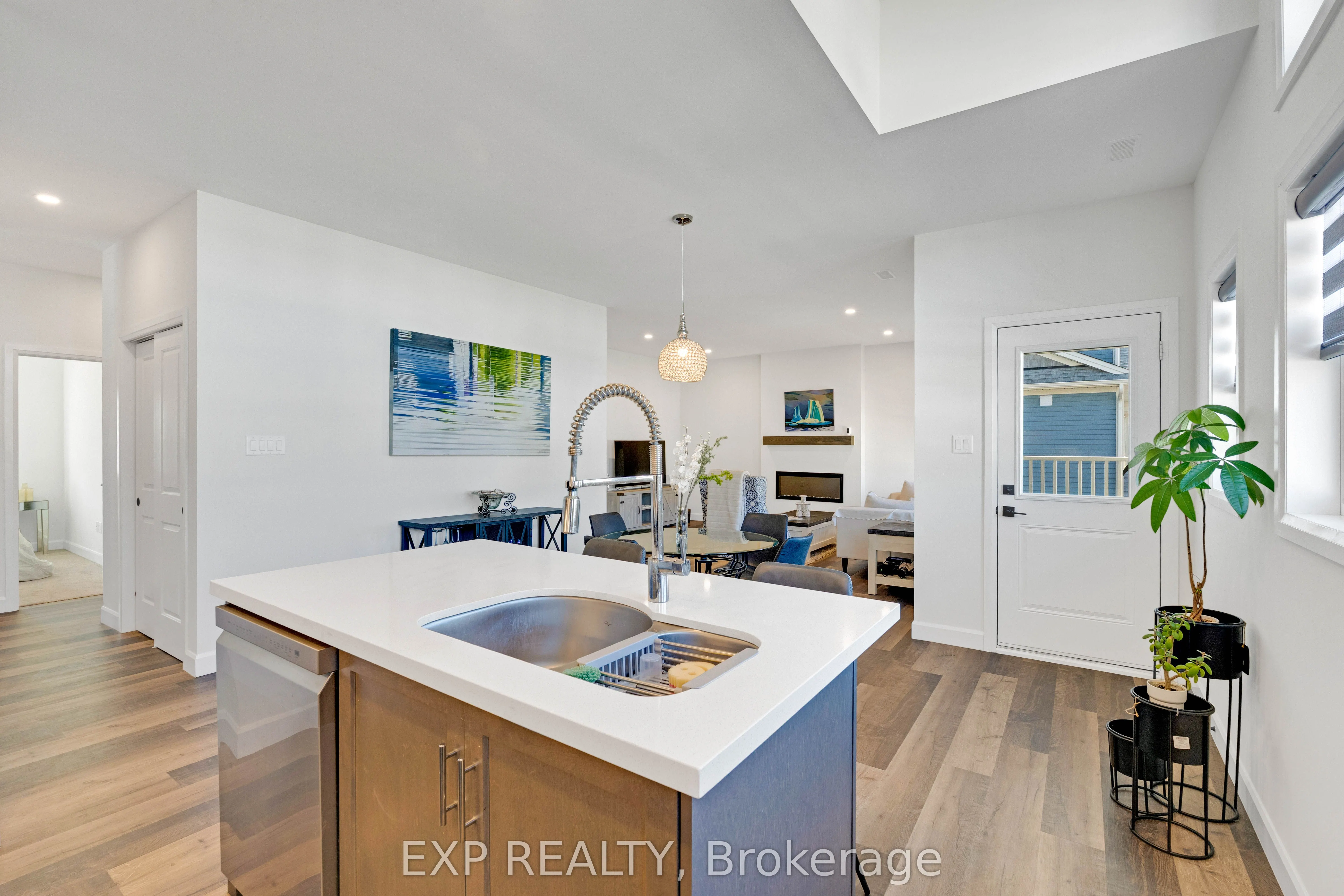 9B Shores Lane #15