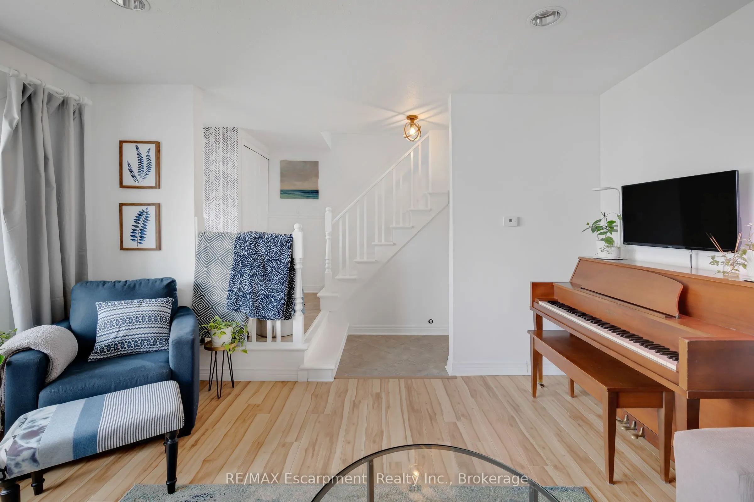 10 Goldfinch Road