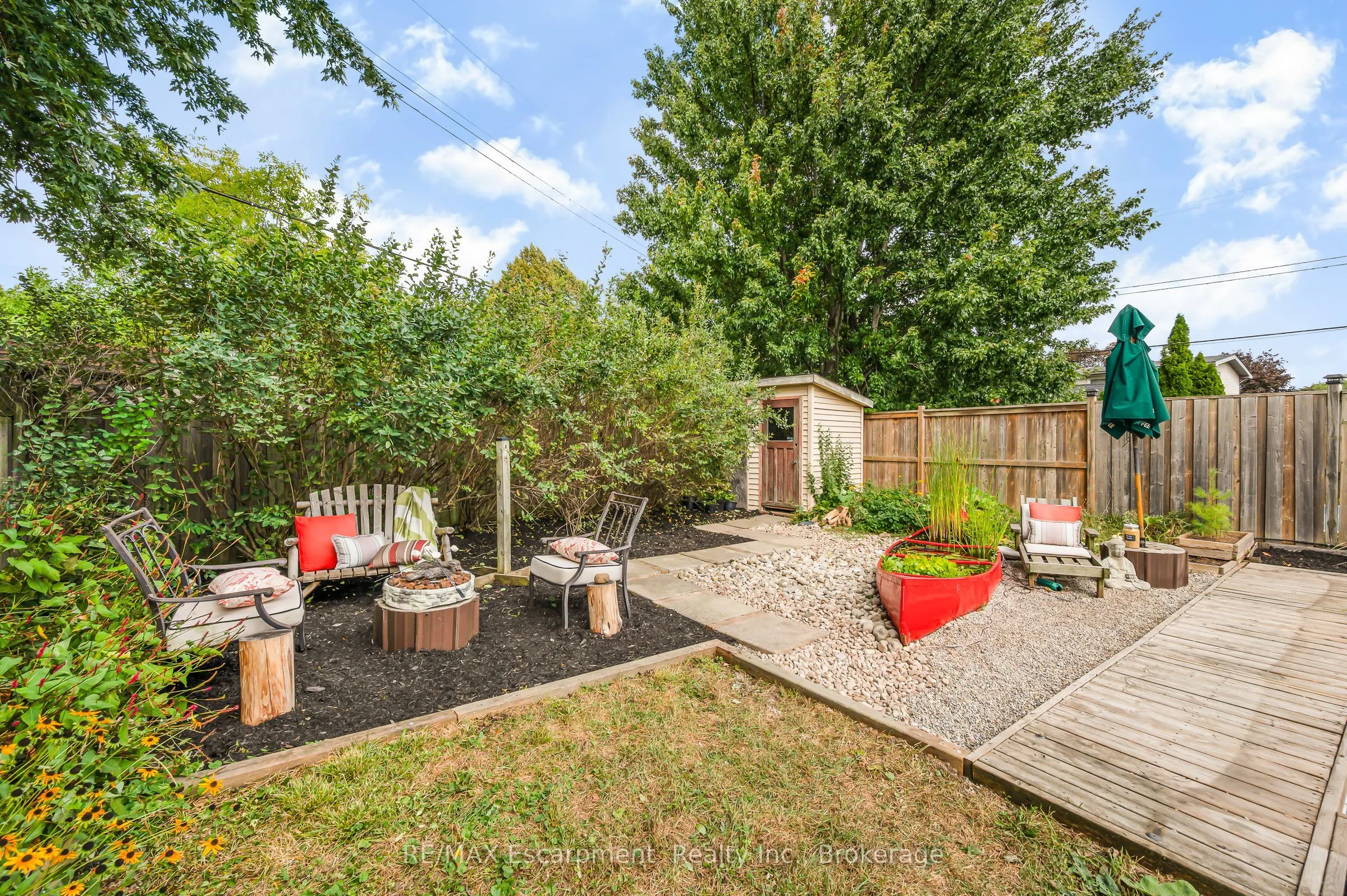 10 Goldfinch Road