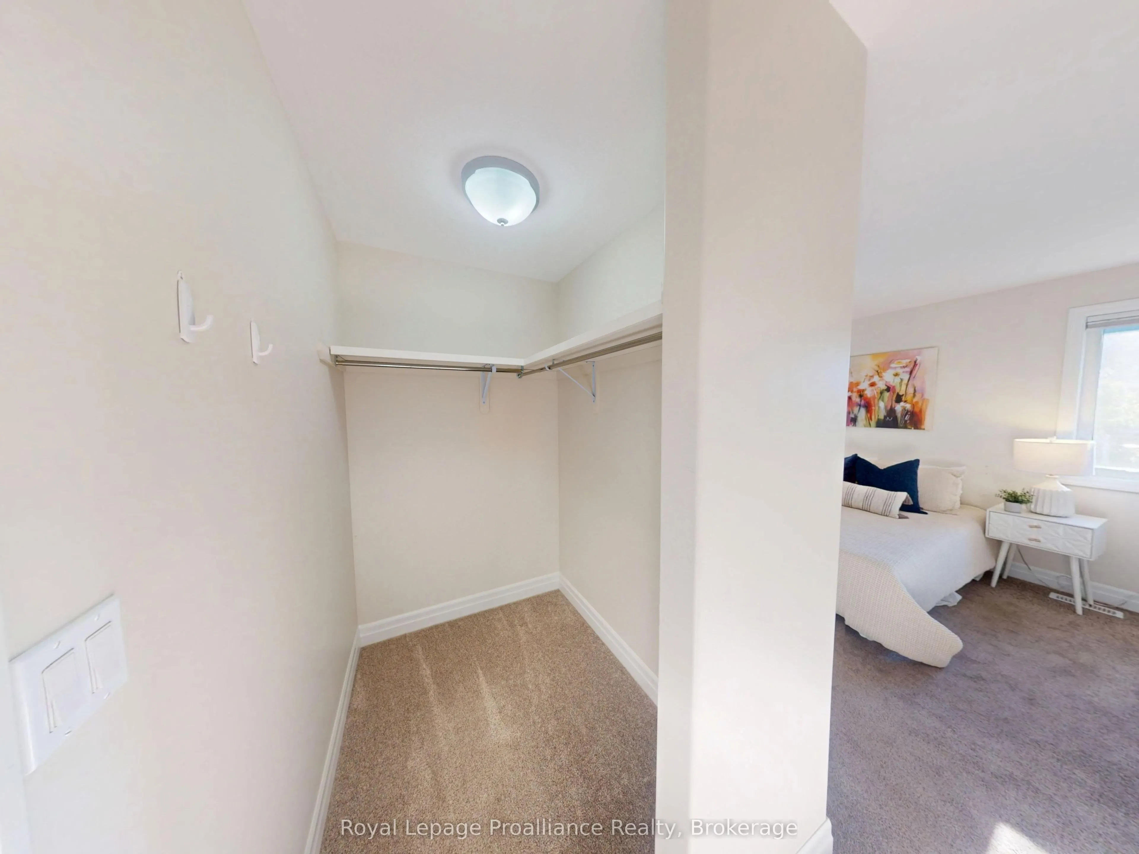38 Mercedes Drive