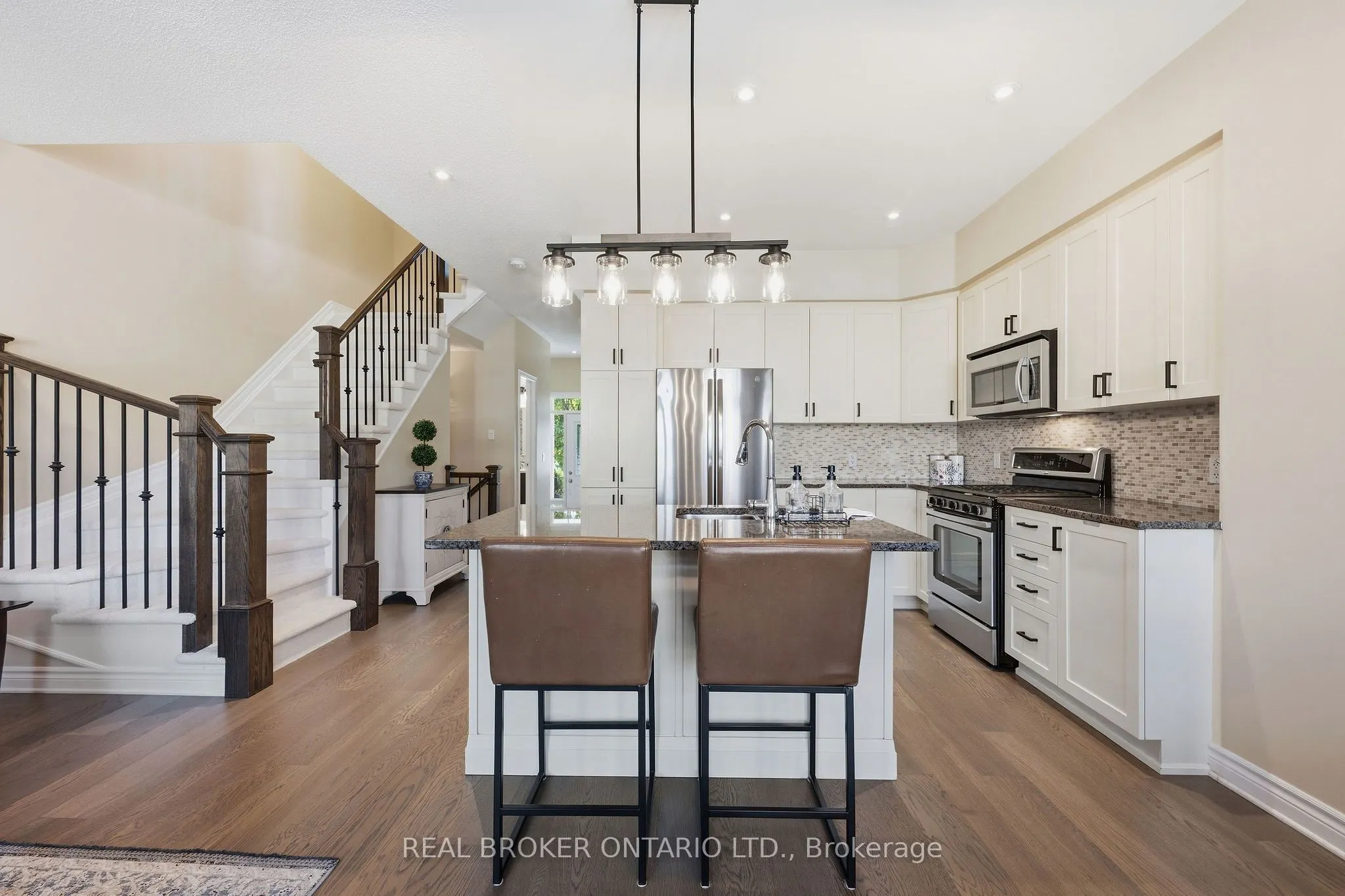 2221 Angelica Avenue