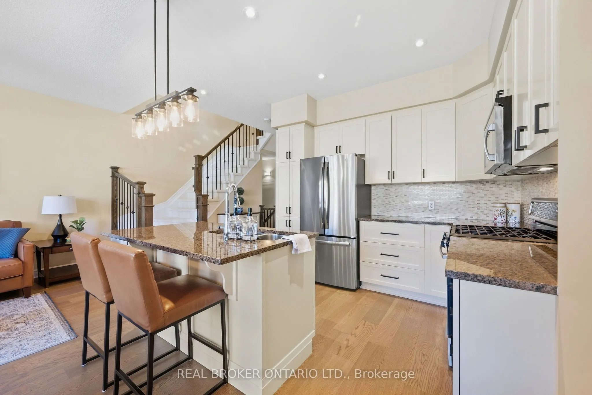 2221 Angelica Avenue